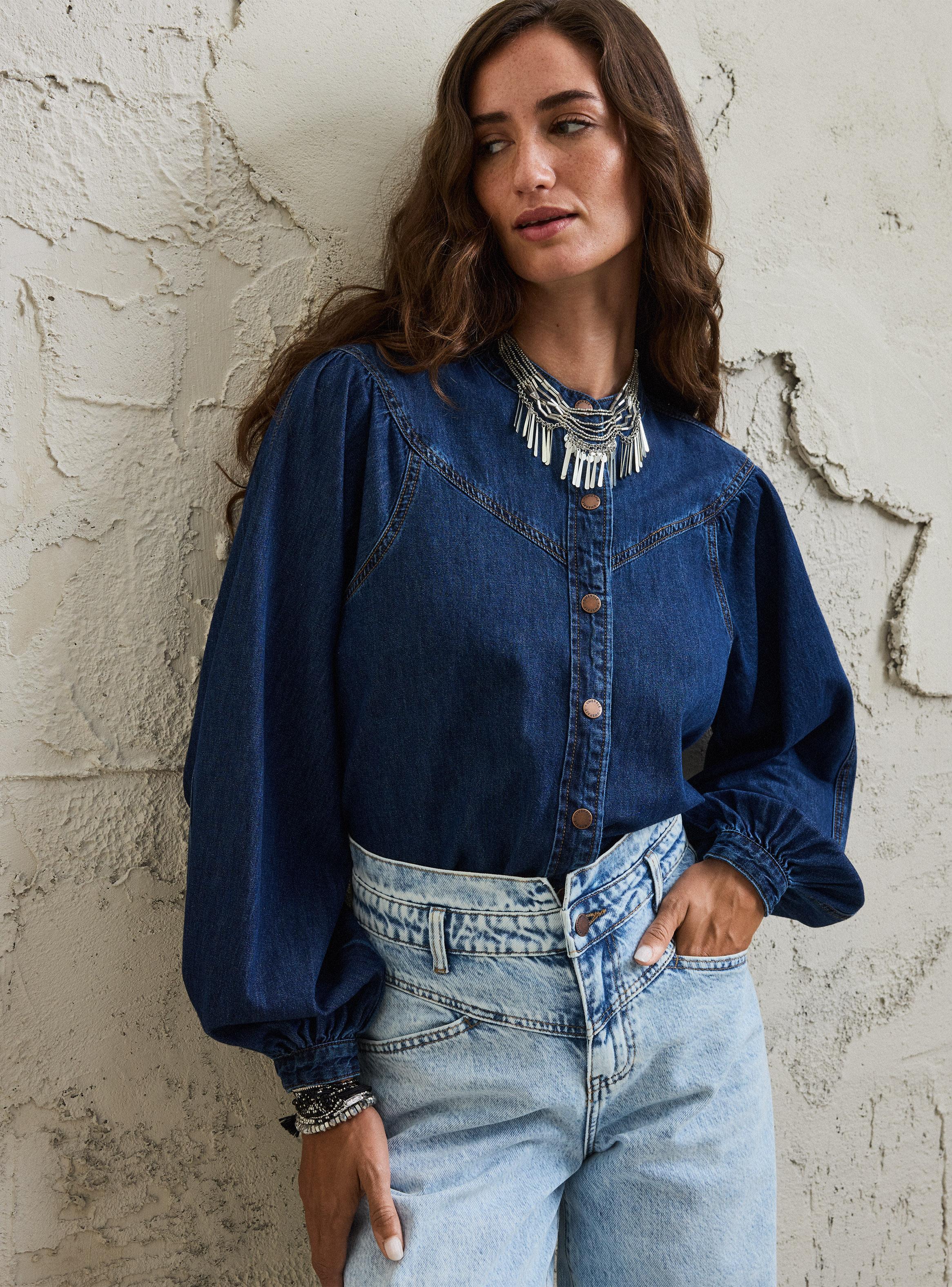 Blusa Detalle Canesú-2