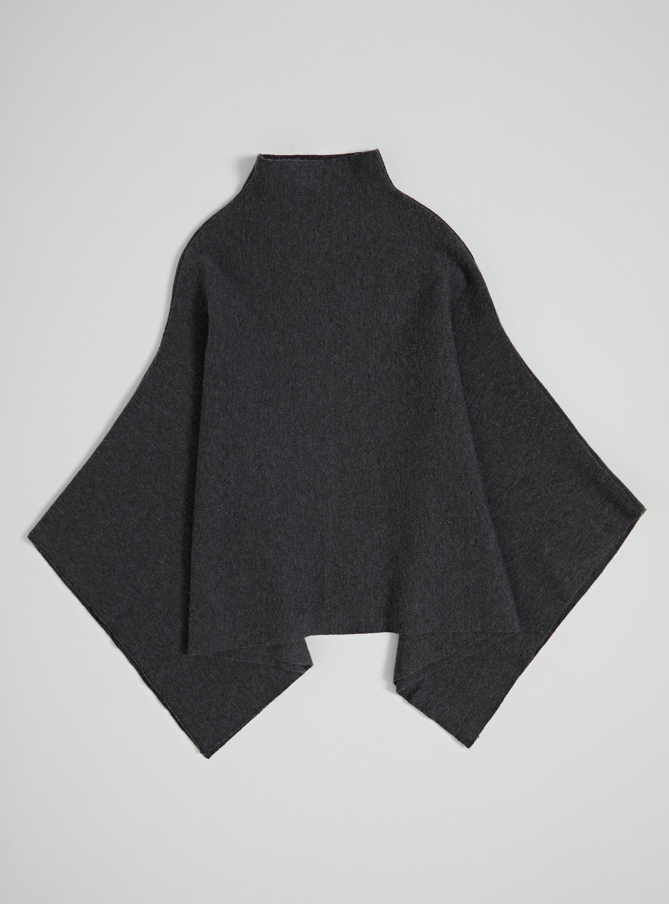 Poncho Tipo Chal Cuello Alto-2