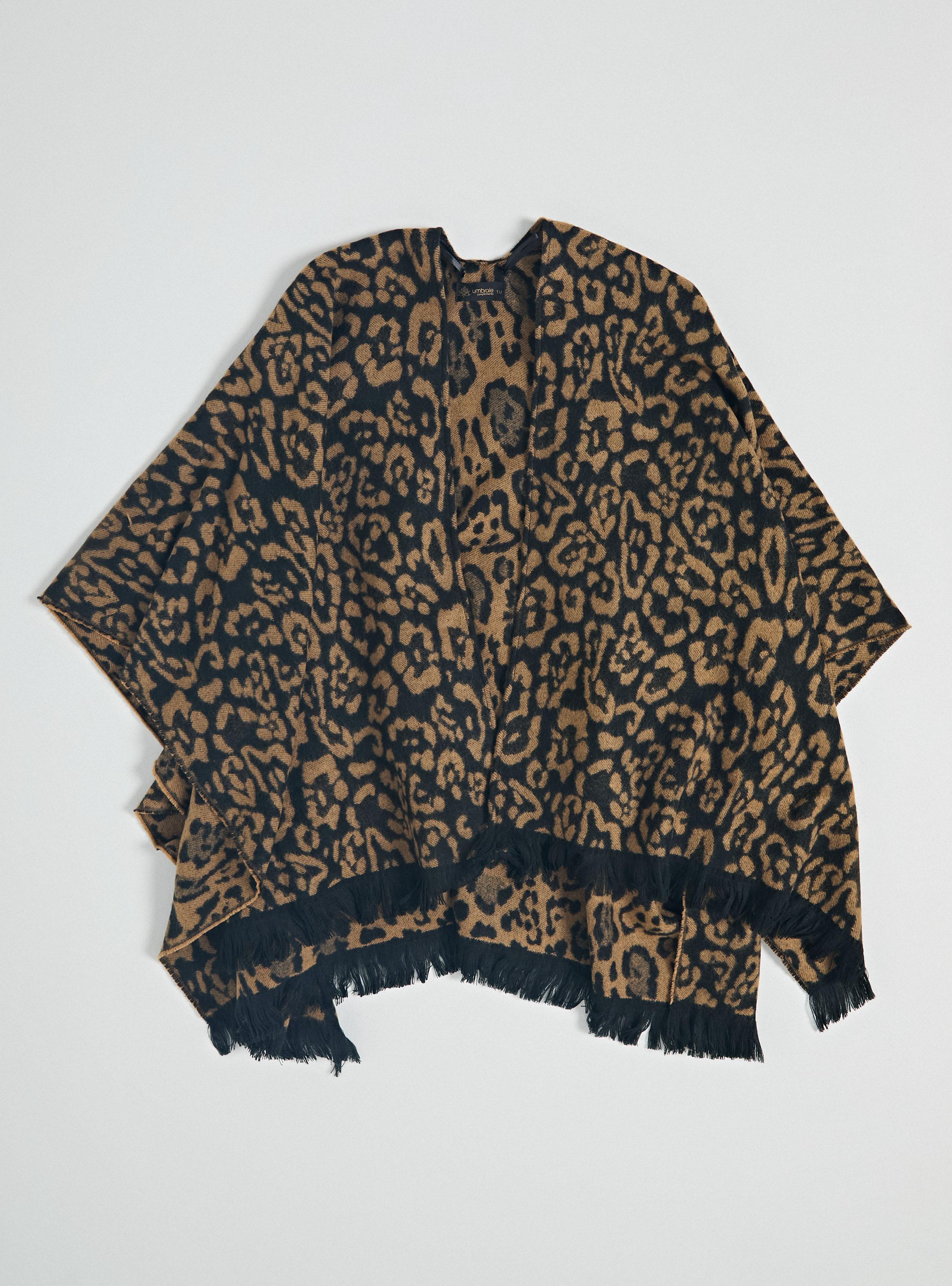 Poncho Tipo Chal Animal Print con Flecos-2