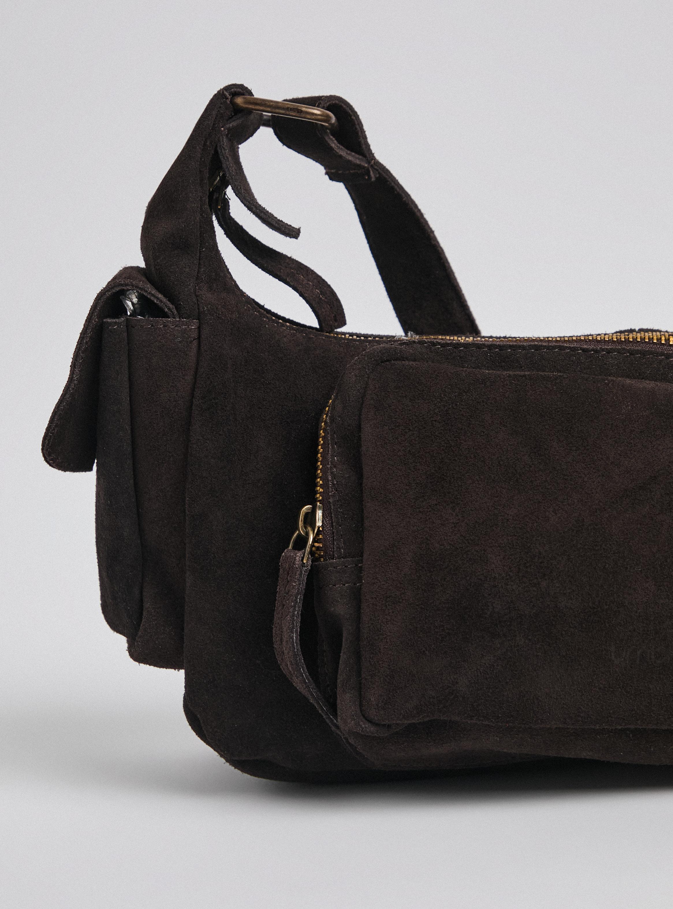 Cartera de Hombro Tipo Cargo de Gamuza-6