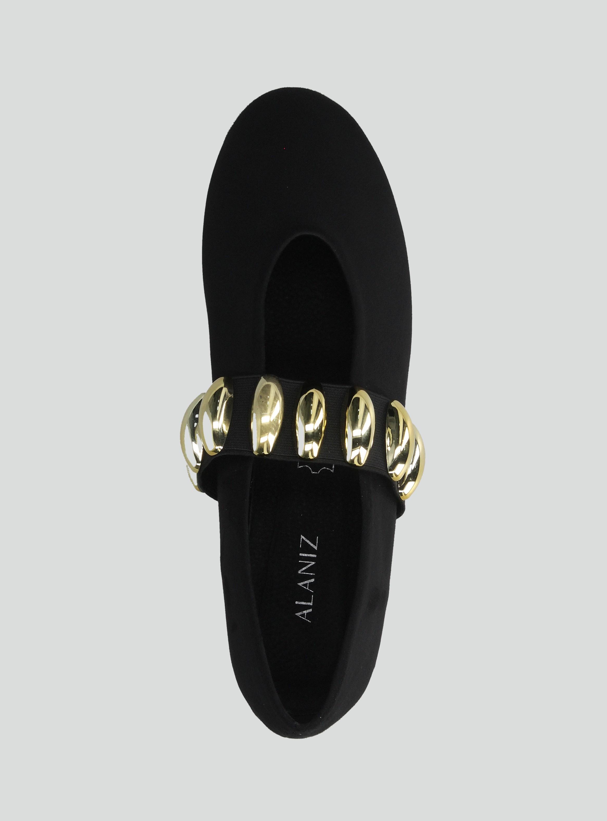 Ballerina con Metales-2