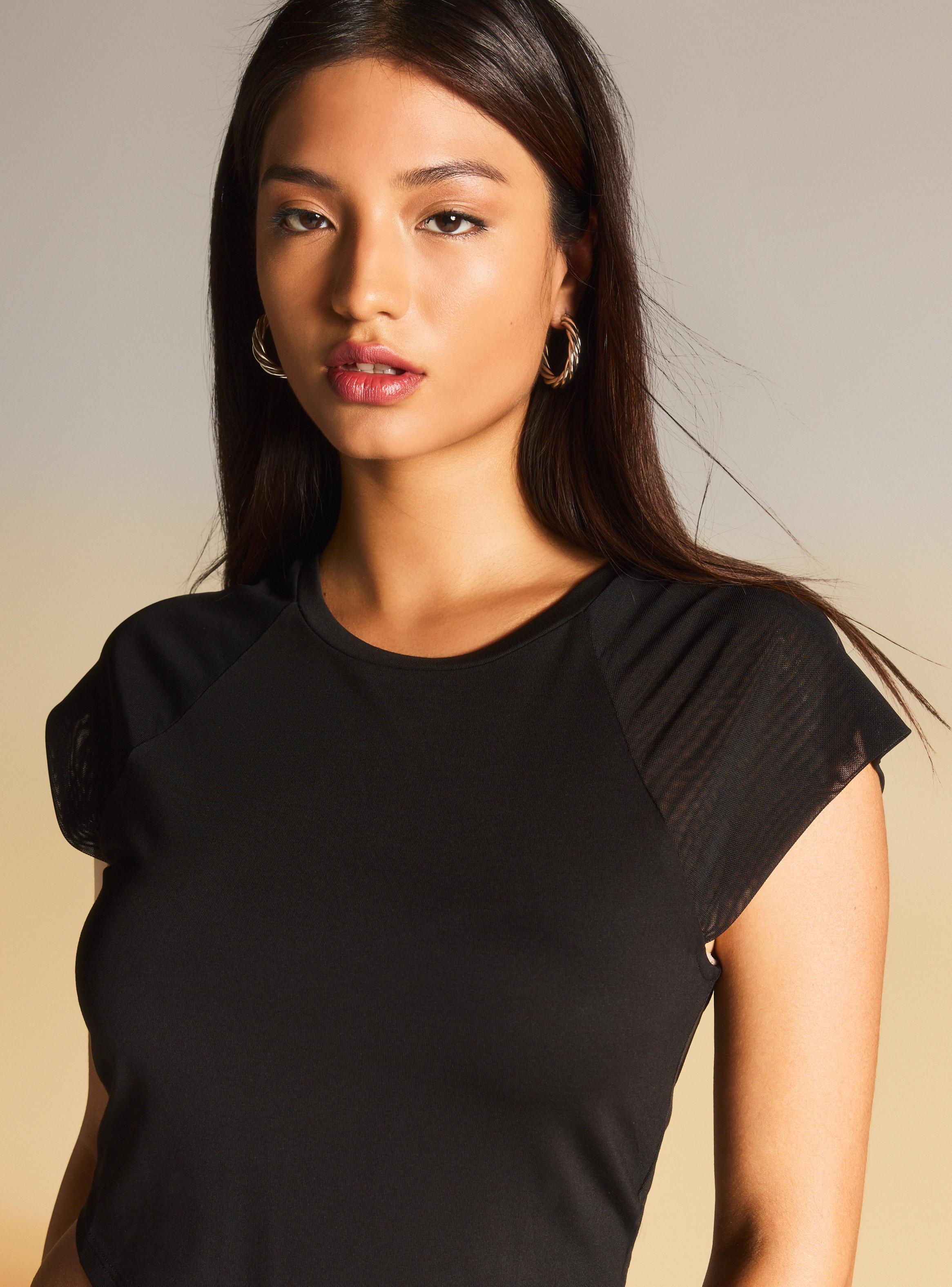 Polera Mangas de Malla-2