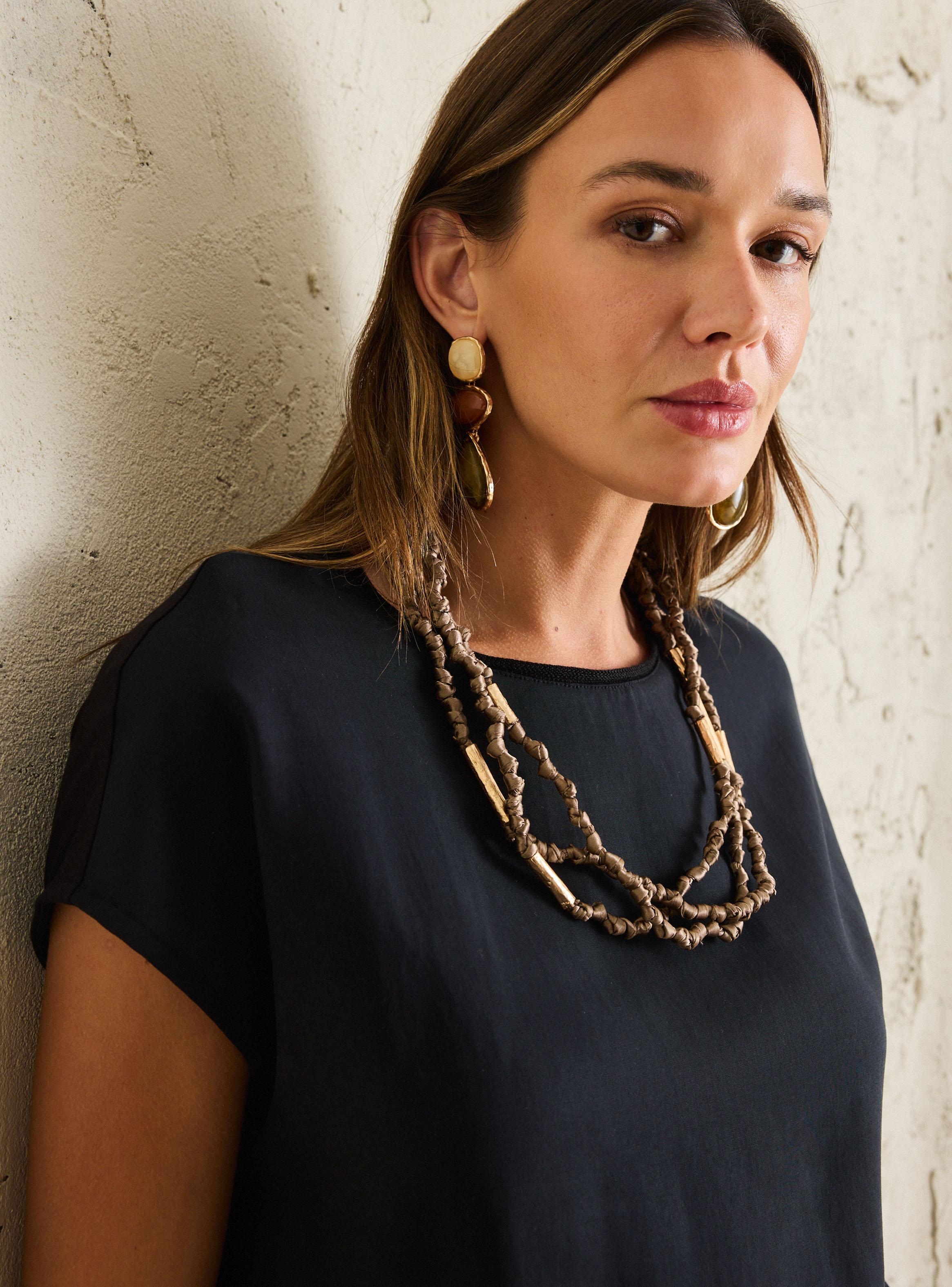 Polera Espalda Más Largo que Delantero-2