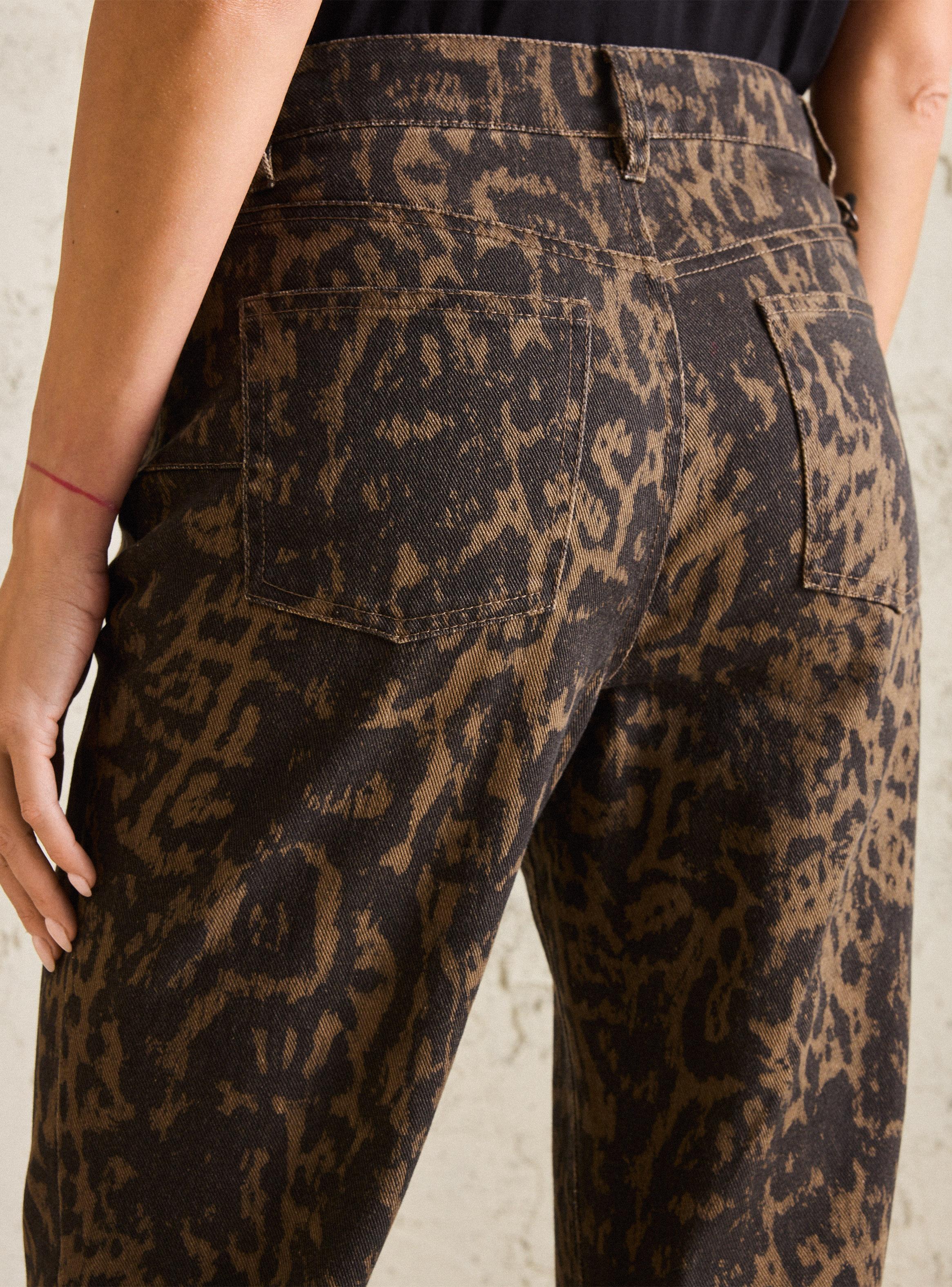 Pantalón Costuras Dobles Refuerzo-3