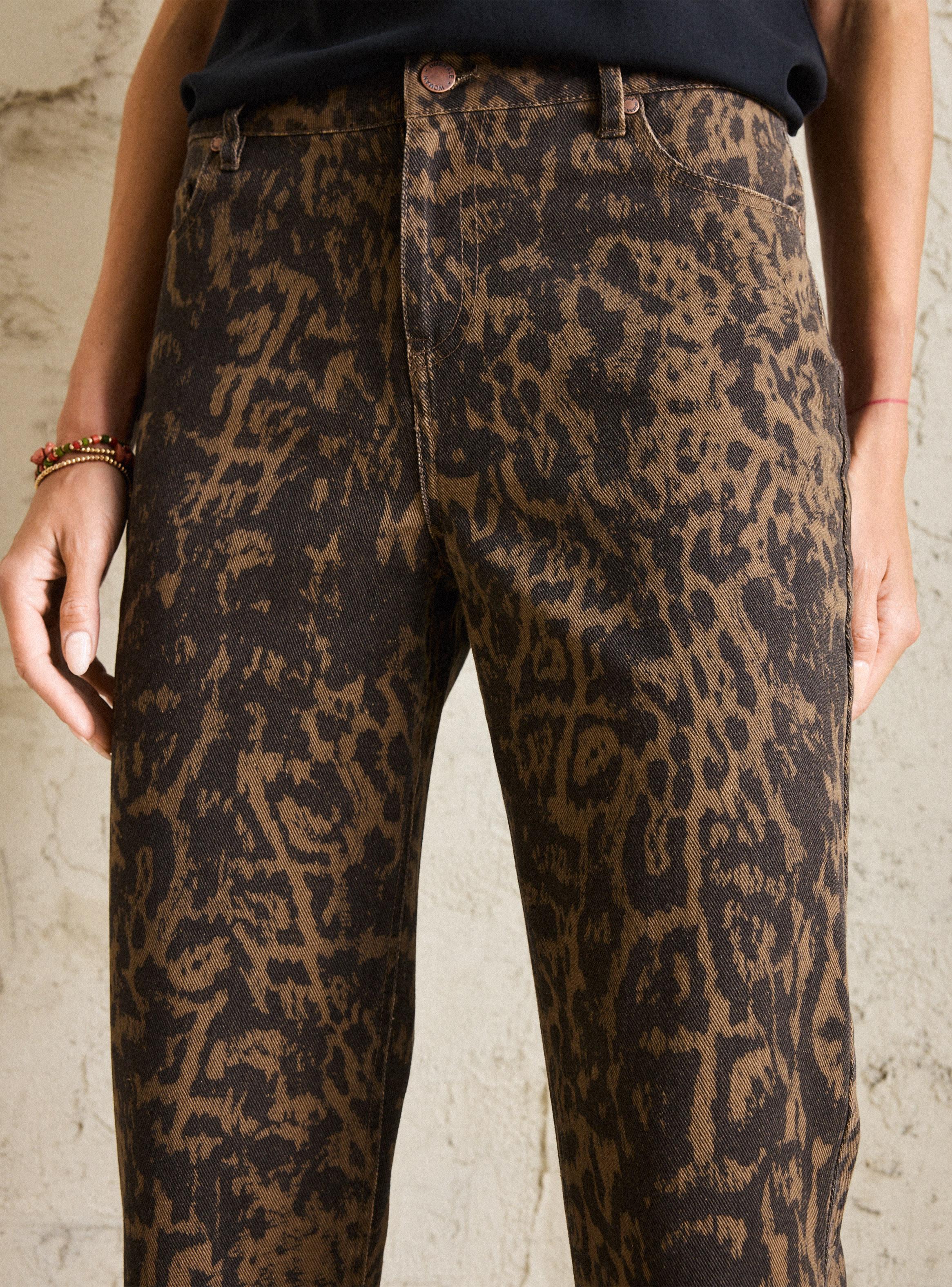 Pantalón Costuras Dobles Refuerzo-2