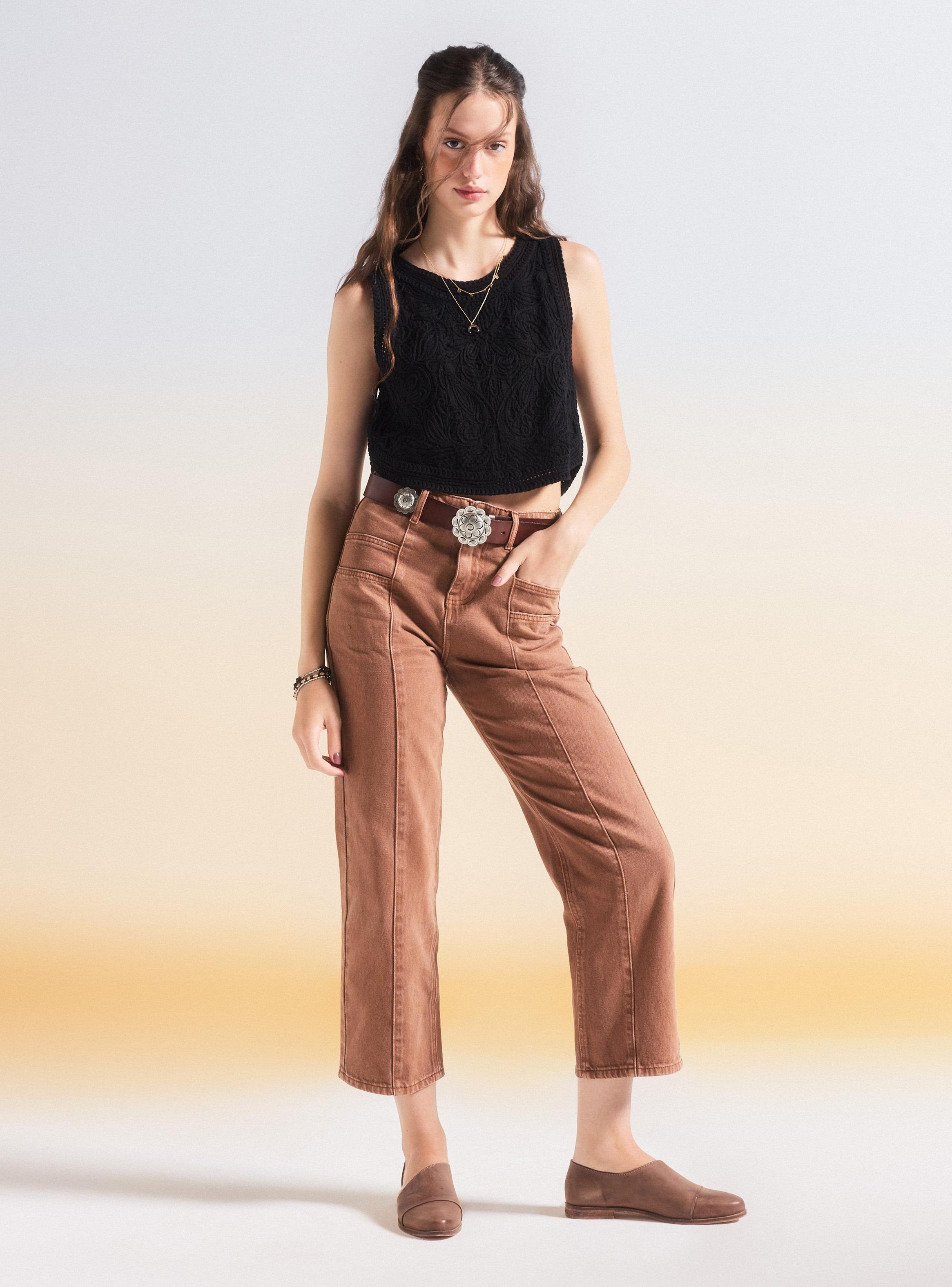 Polera Full Bordada con Cordones-4