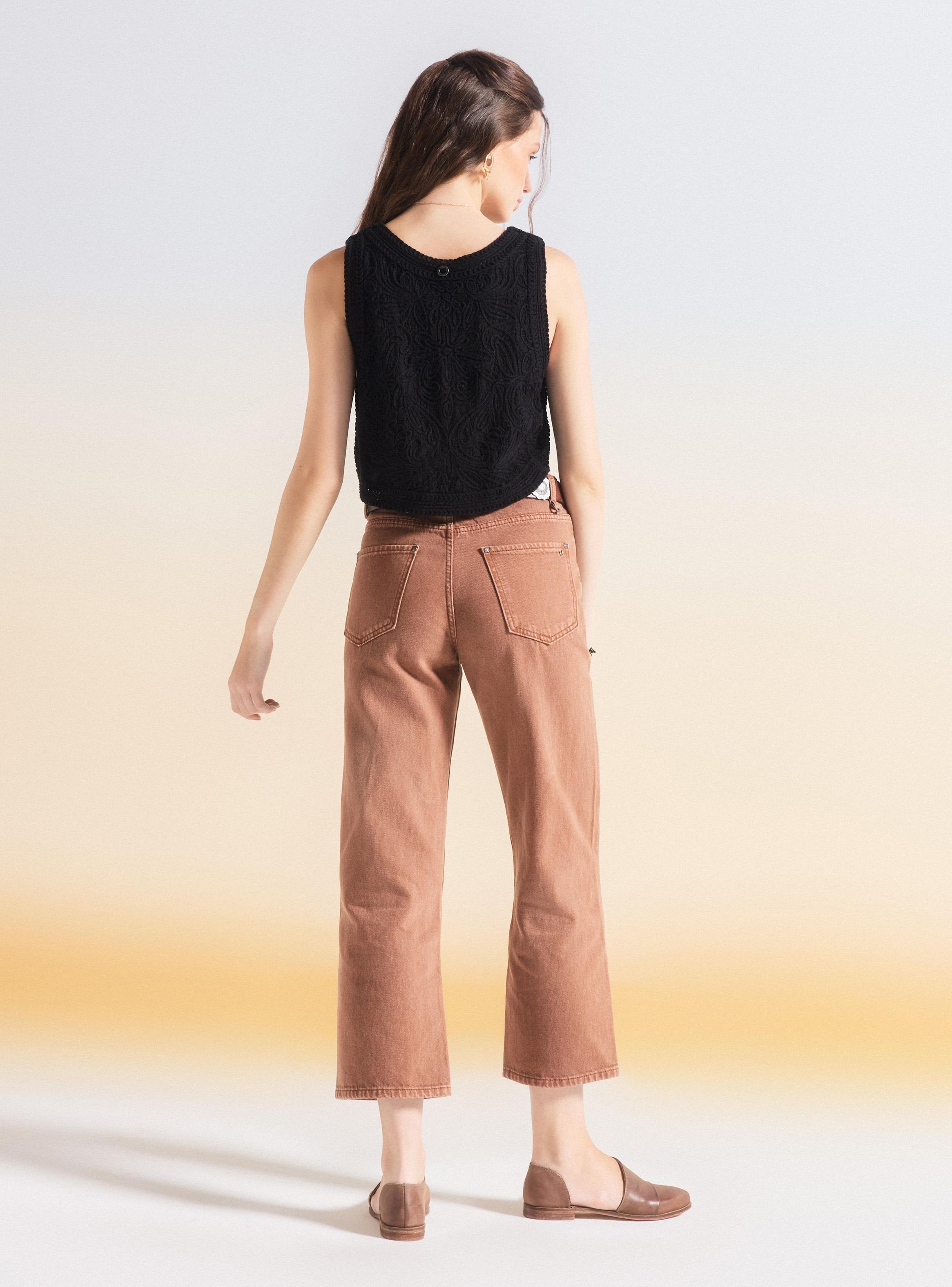 Polera Full Bordada con Cordones-5