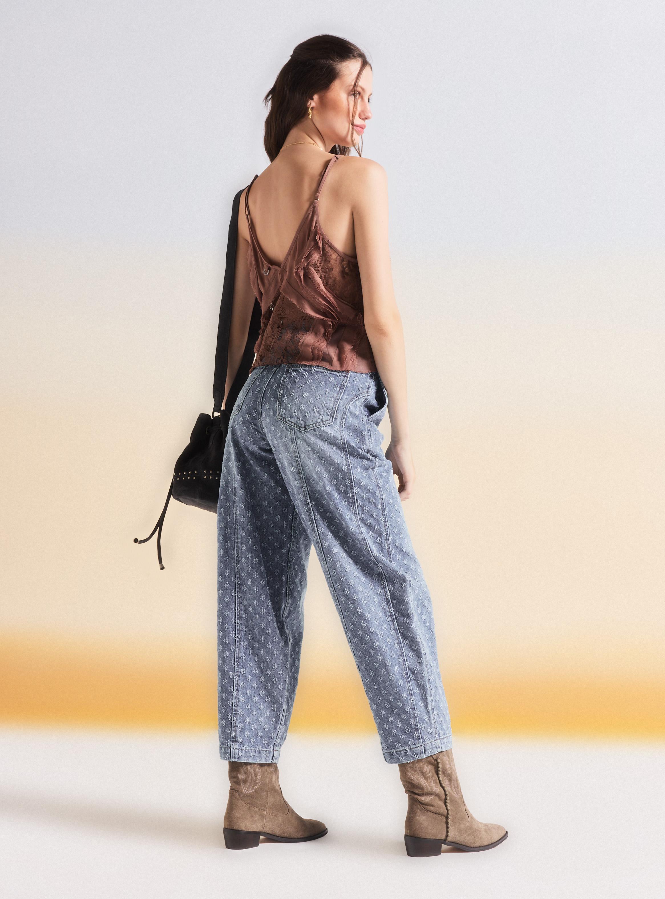 Blusa Look Seda con Capas y Encaje-5