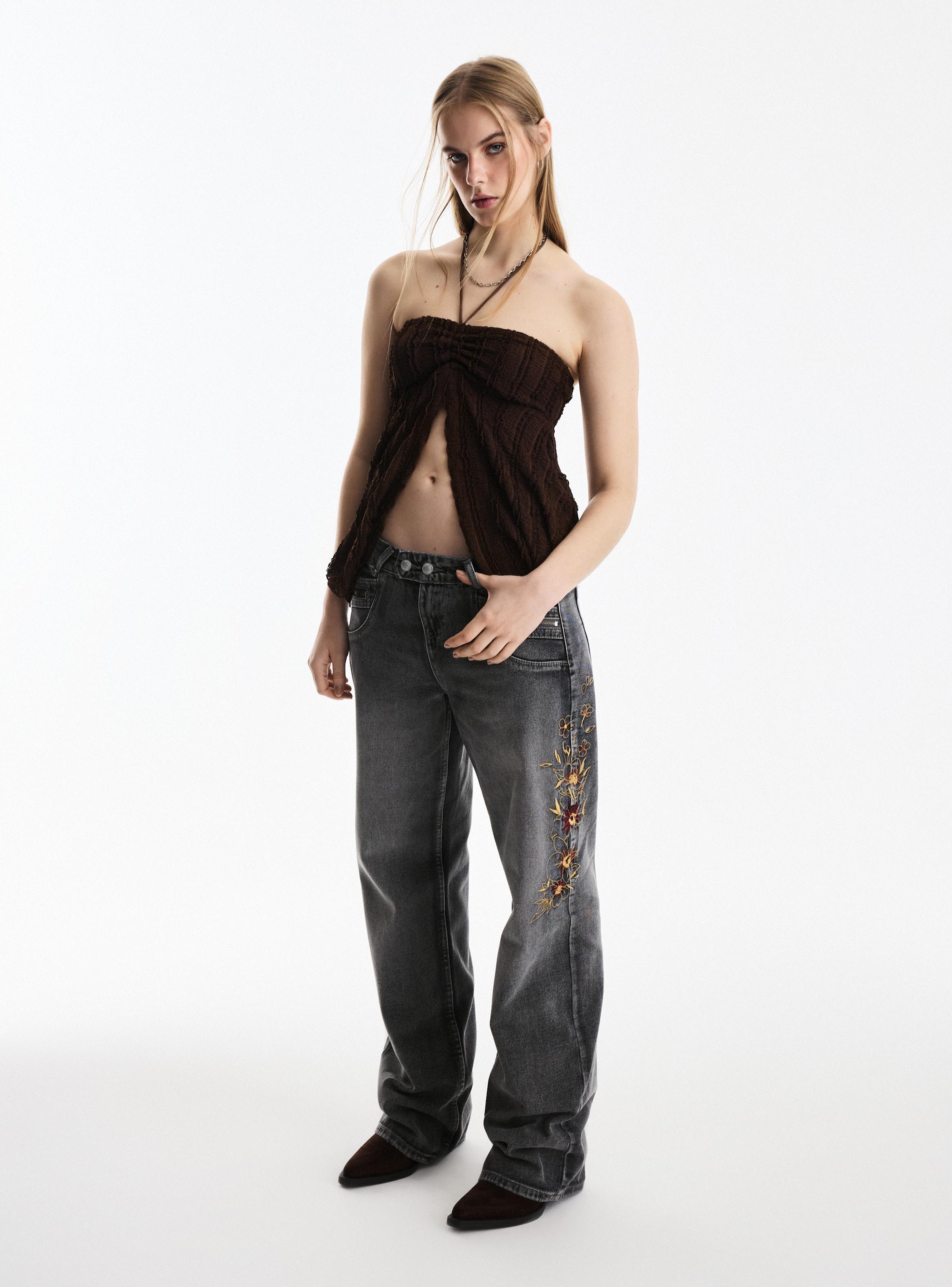 Jeans Pretina Pasada con 2 Botones-4