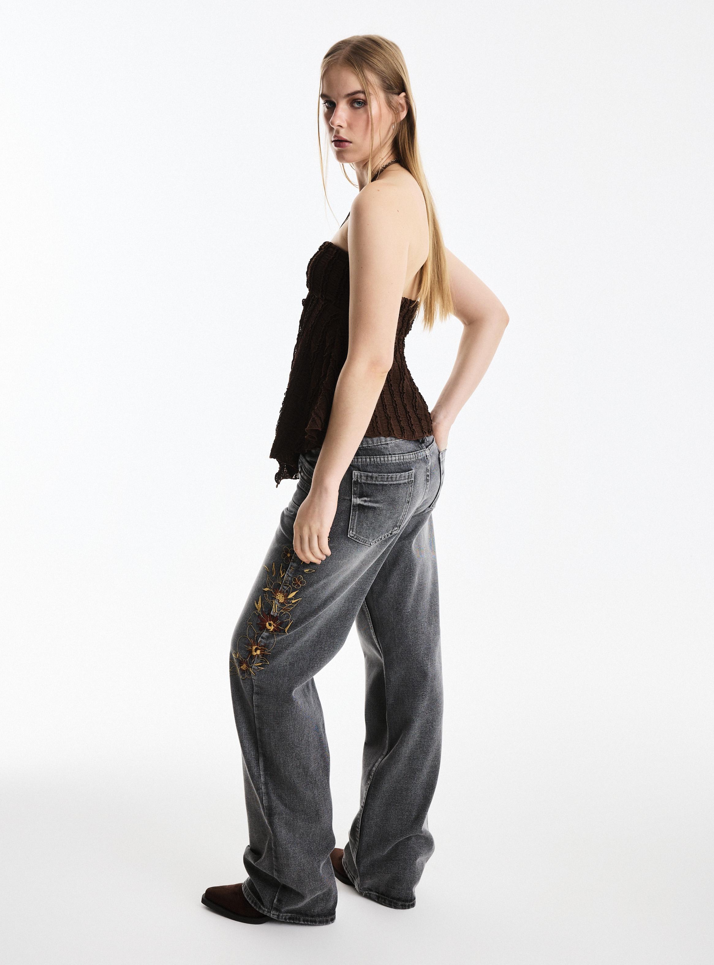 Jeans Pretina Pasada con 2 Botones-5