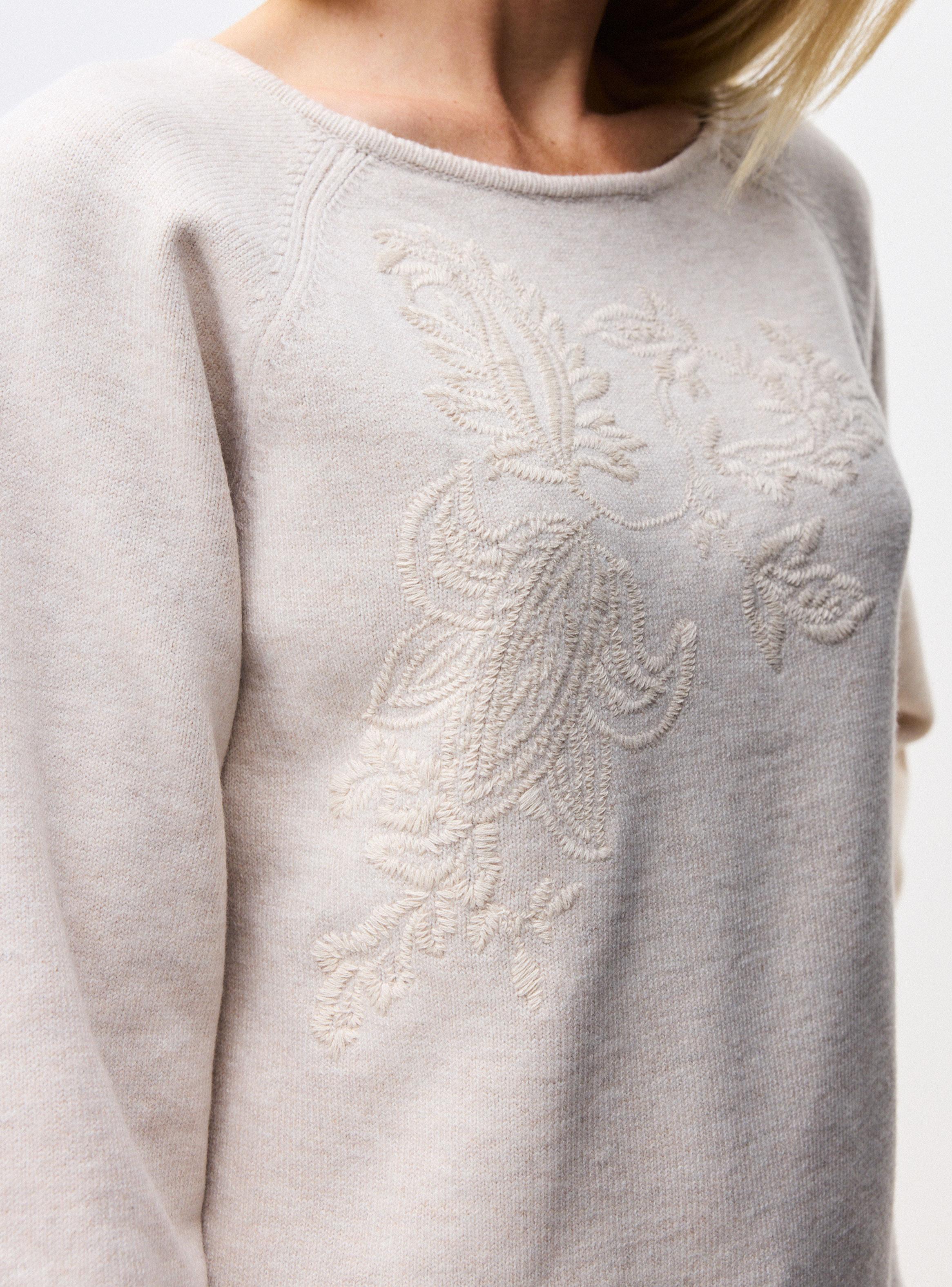 Sweater Bordado Étnico-2