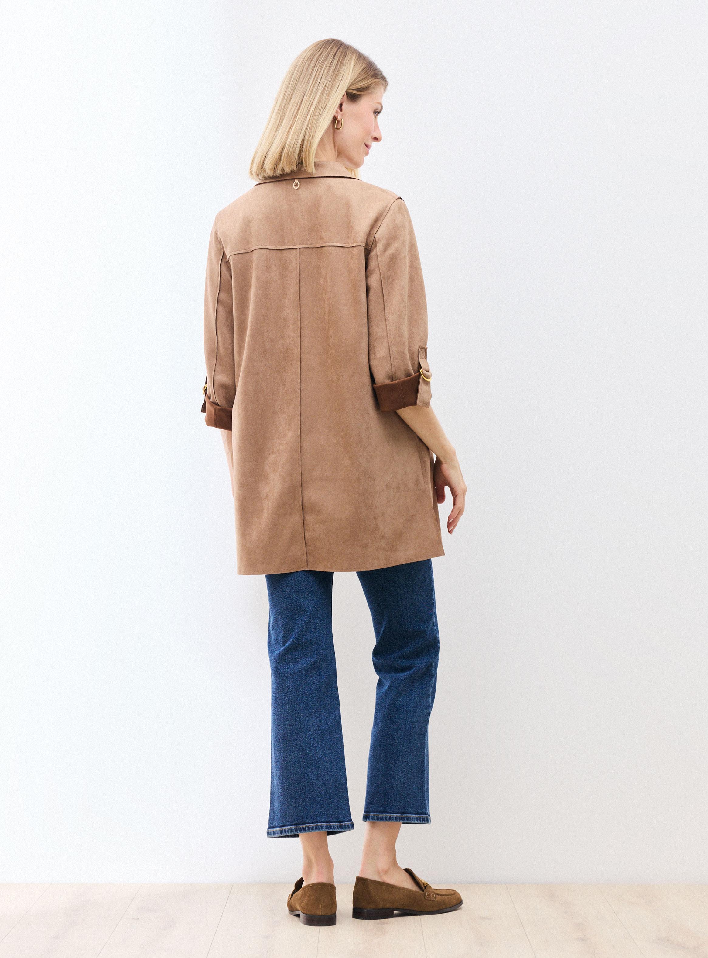 Abrigo de Gamuza Sintética y Lazo-5