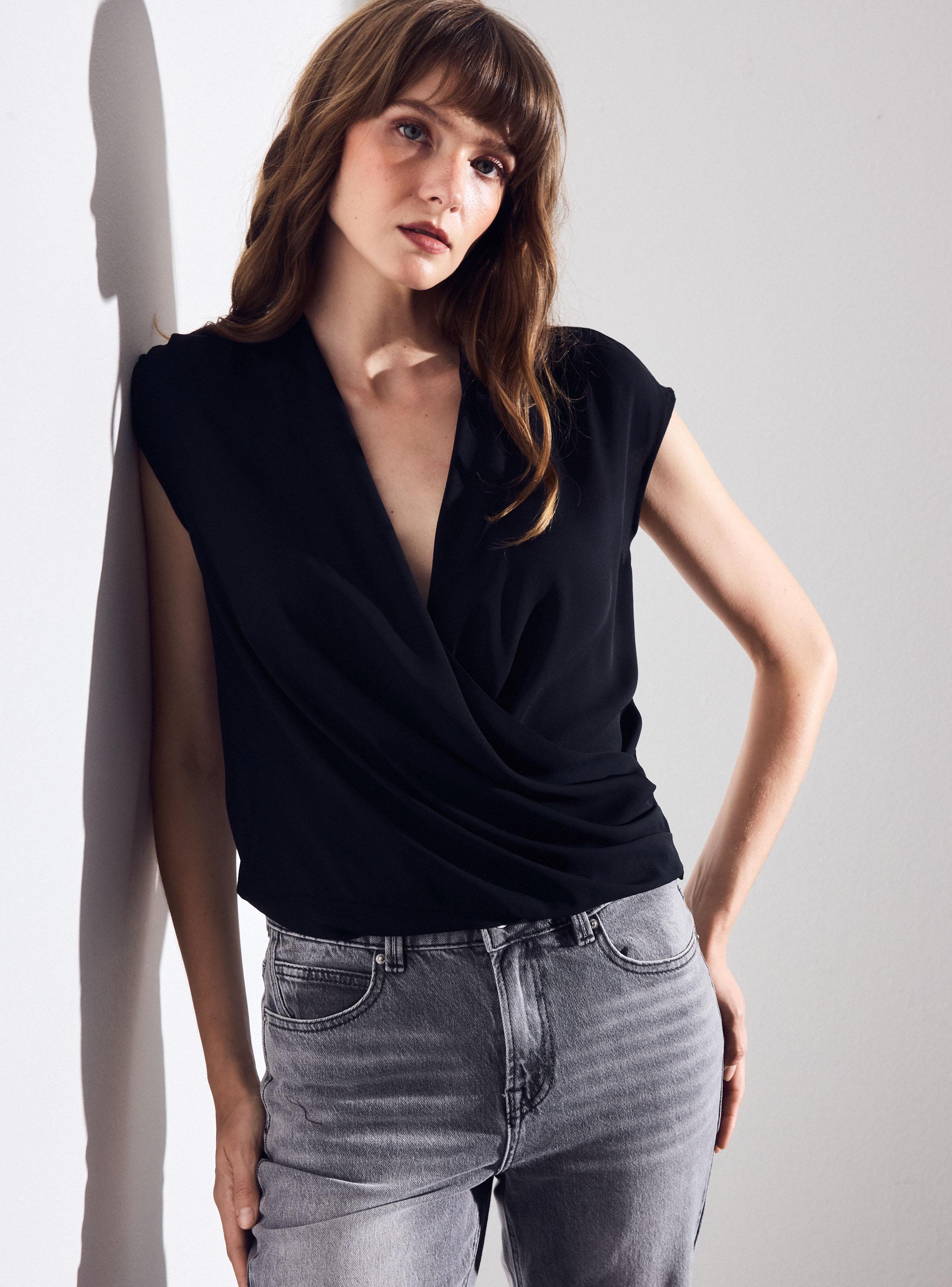 Blusa Cuello Cruzado Drapeado-2