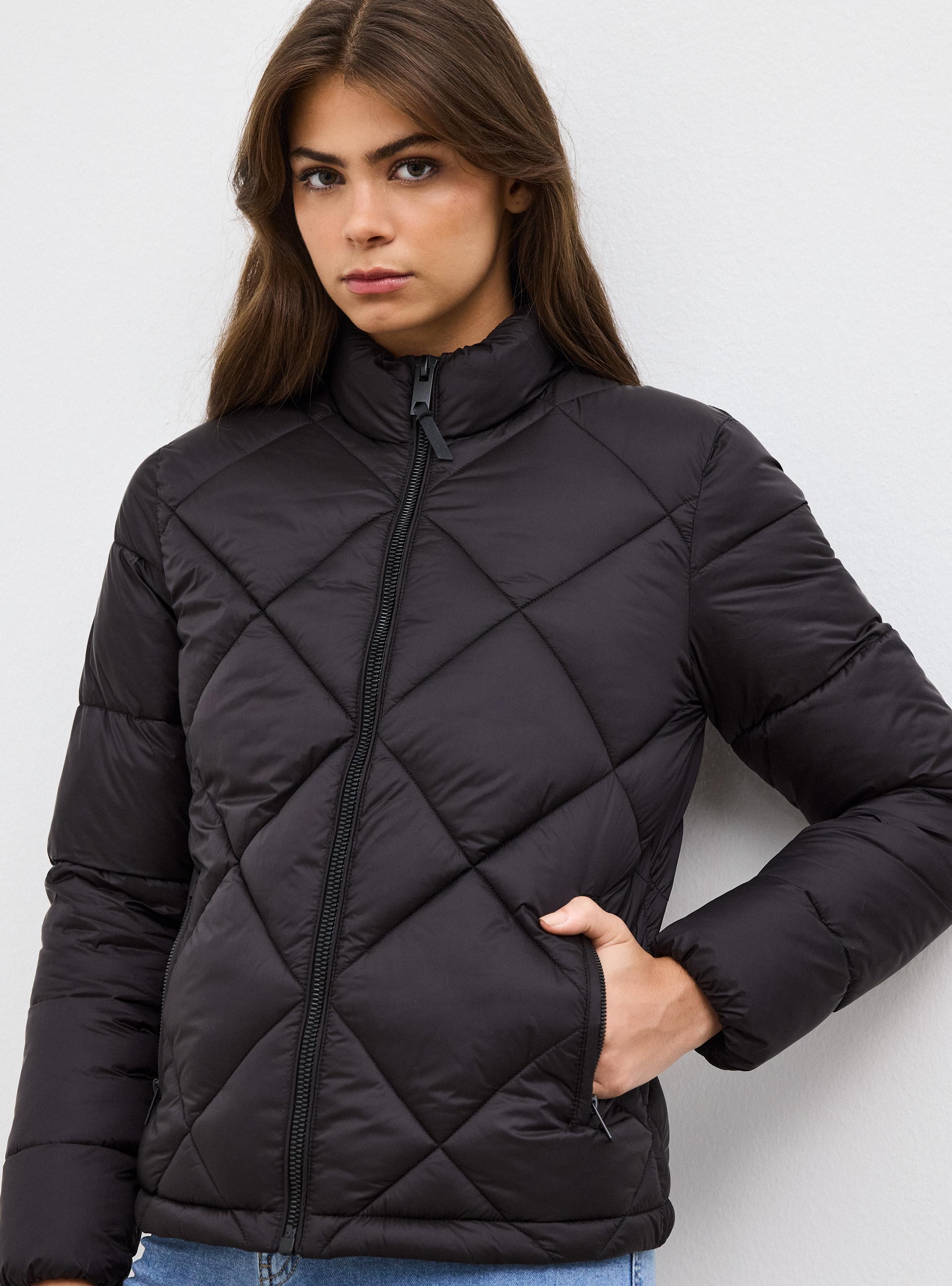 Parka Rombos Cuello Alto-3