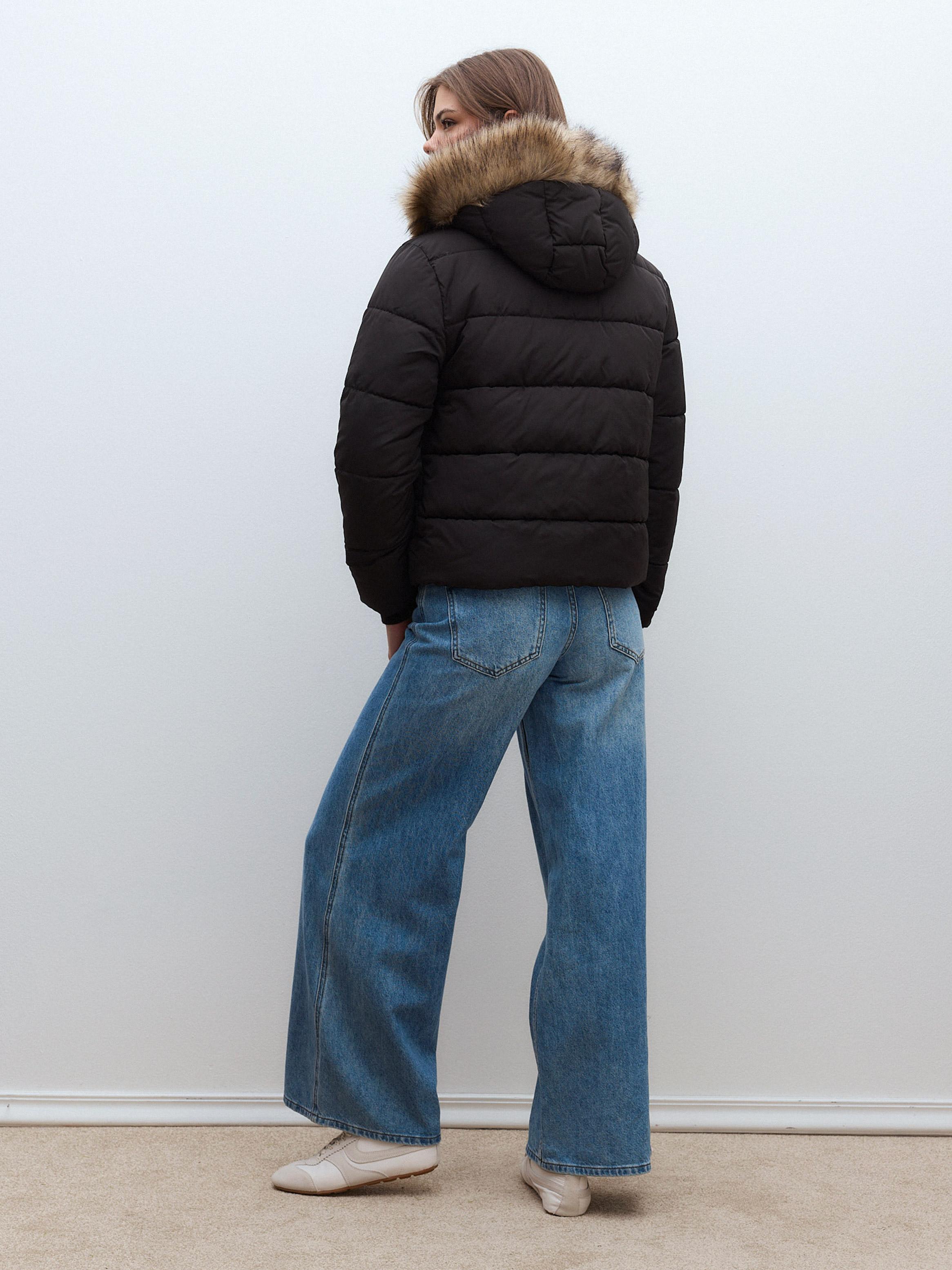 Parka Acolchada con Capucha y Piel-5