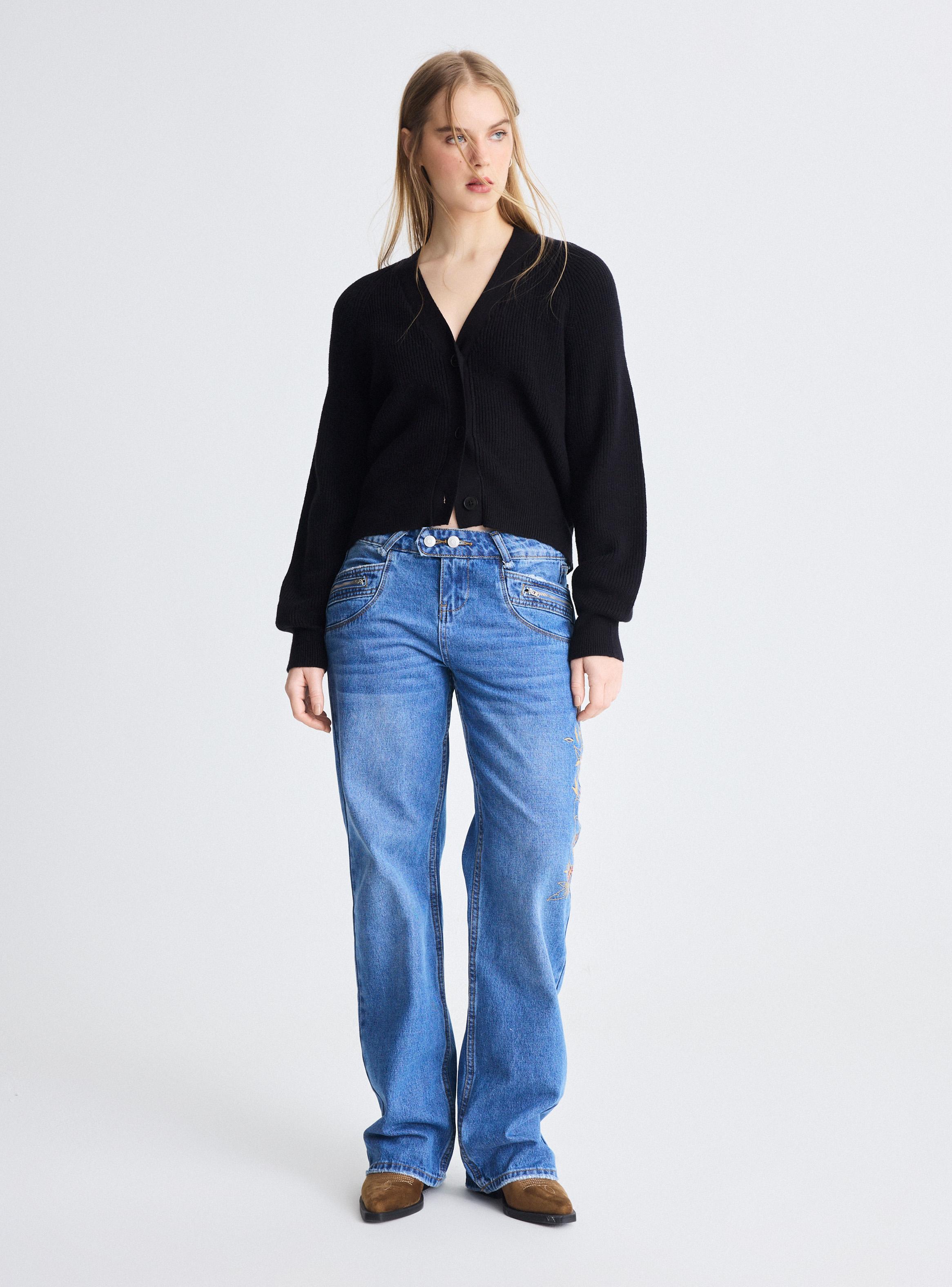 Chaleco Tejido Estampado con Rayas-4