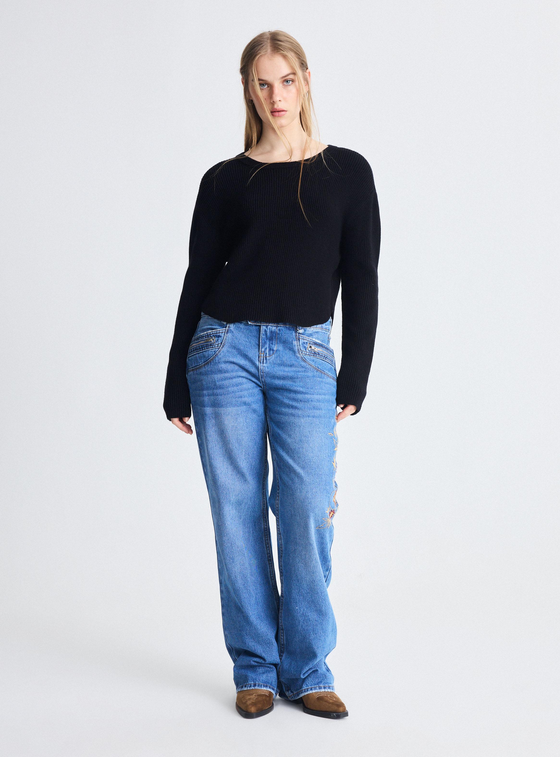 Chaleco Tejido con Bajo Curvo-4