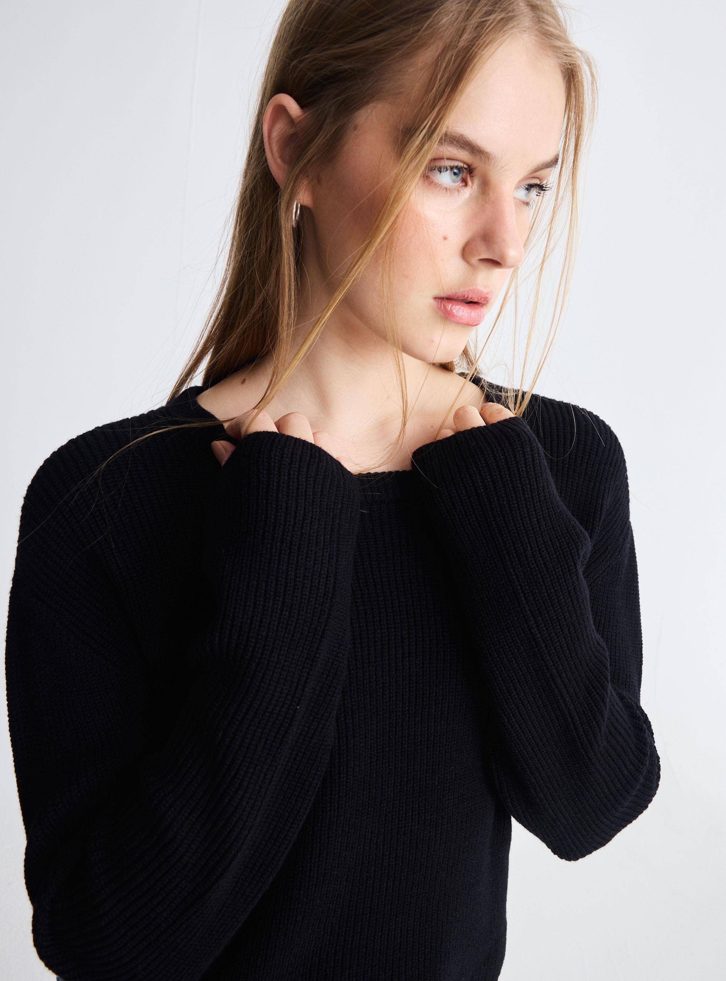 Chaleco Tejido con Bajo Curvo-2