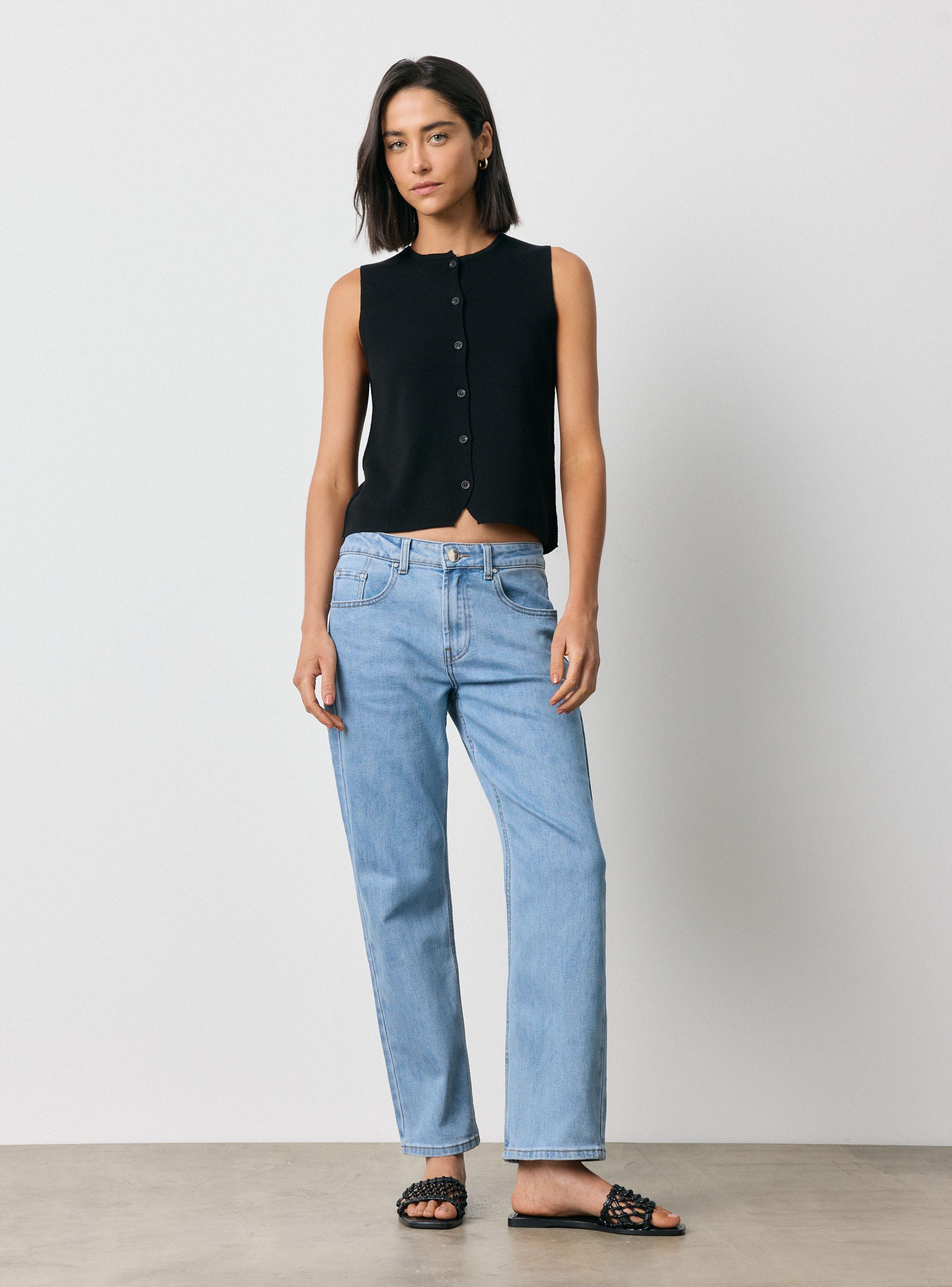 Sweater Vest Abotonado en Algodón Tejido-4