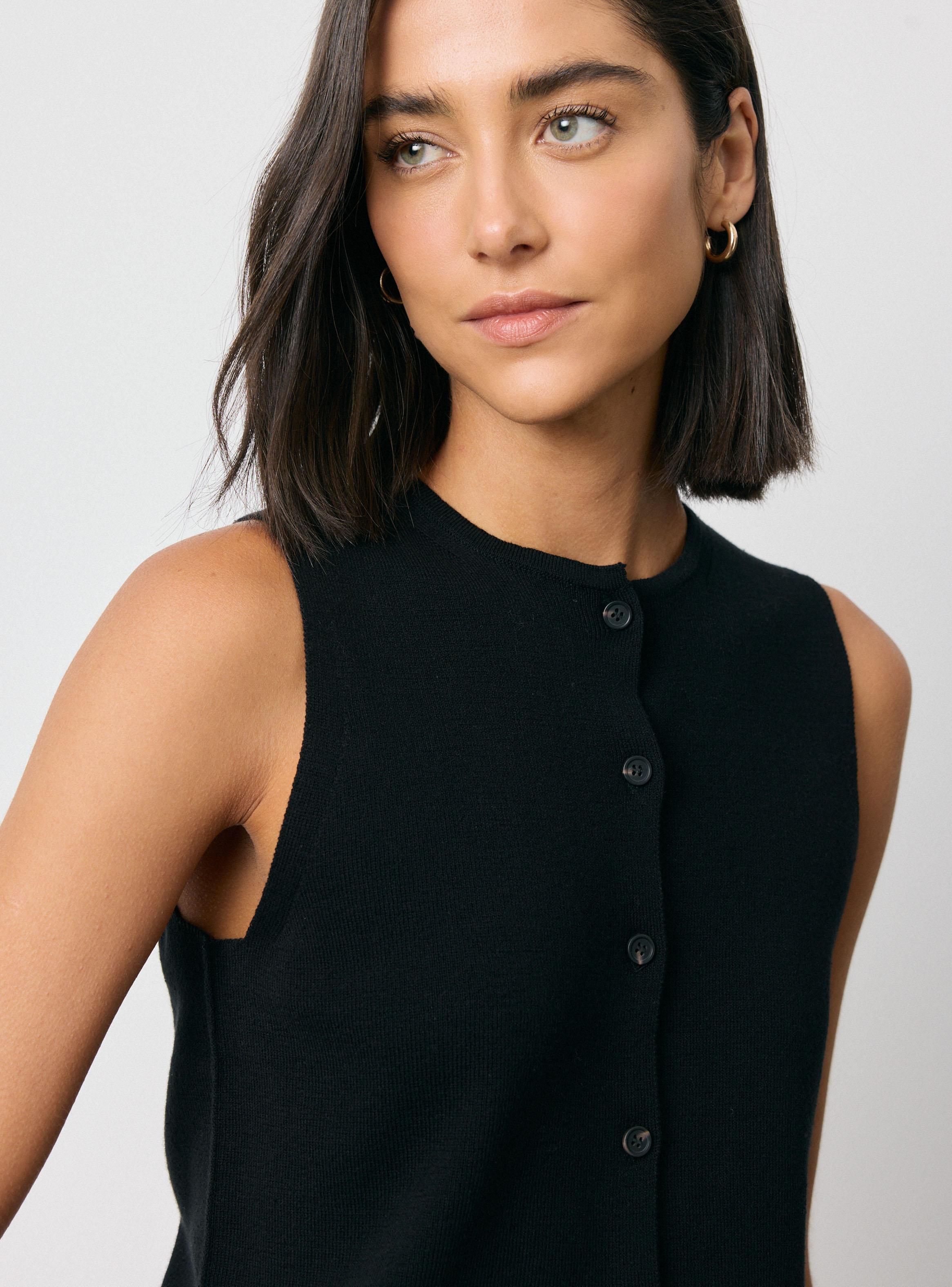 Sweater Vest Abotonado en Algodón Tejido-3