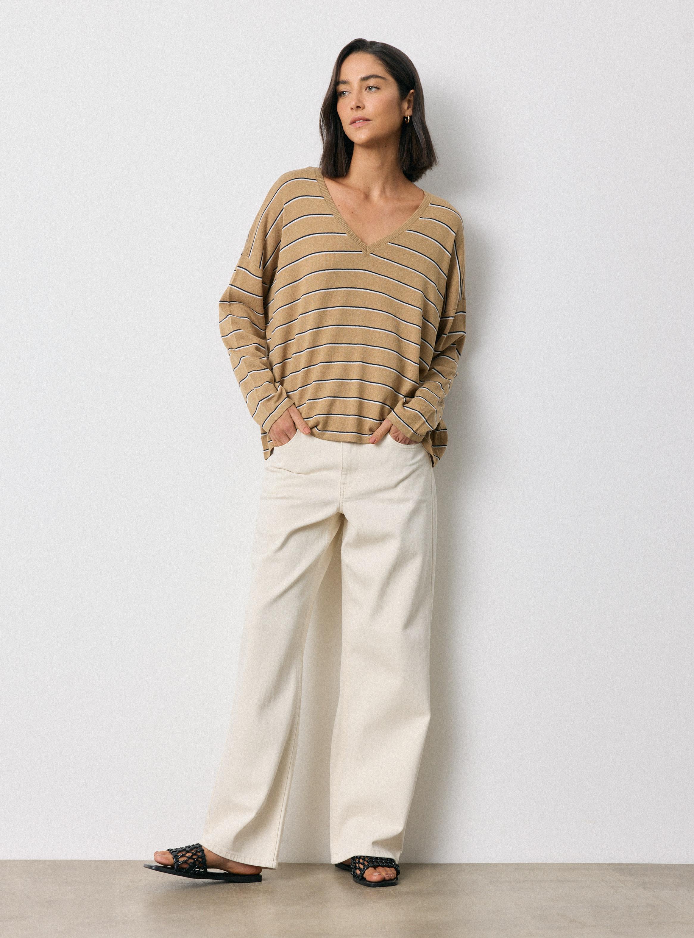 Sweater Fino Calce Relajado Hombro Caído Contiene Lino-4