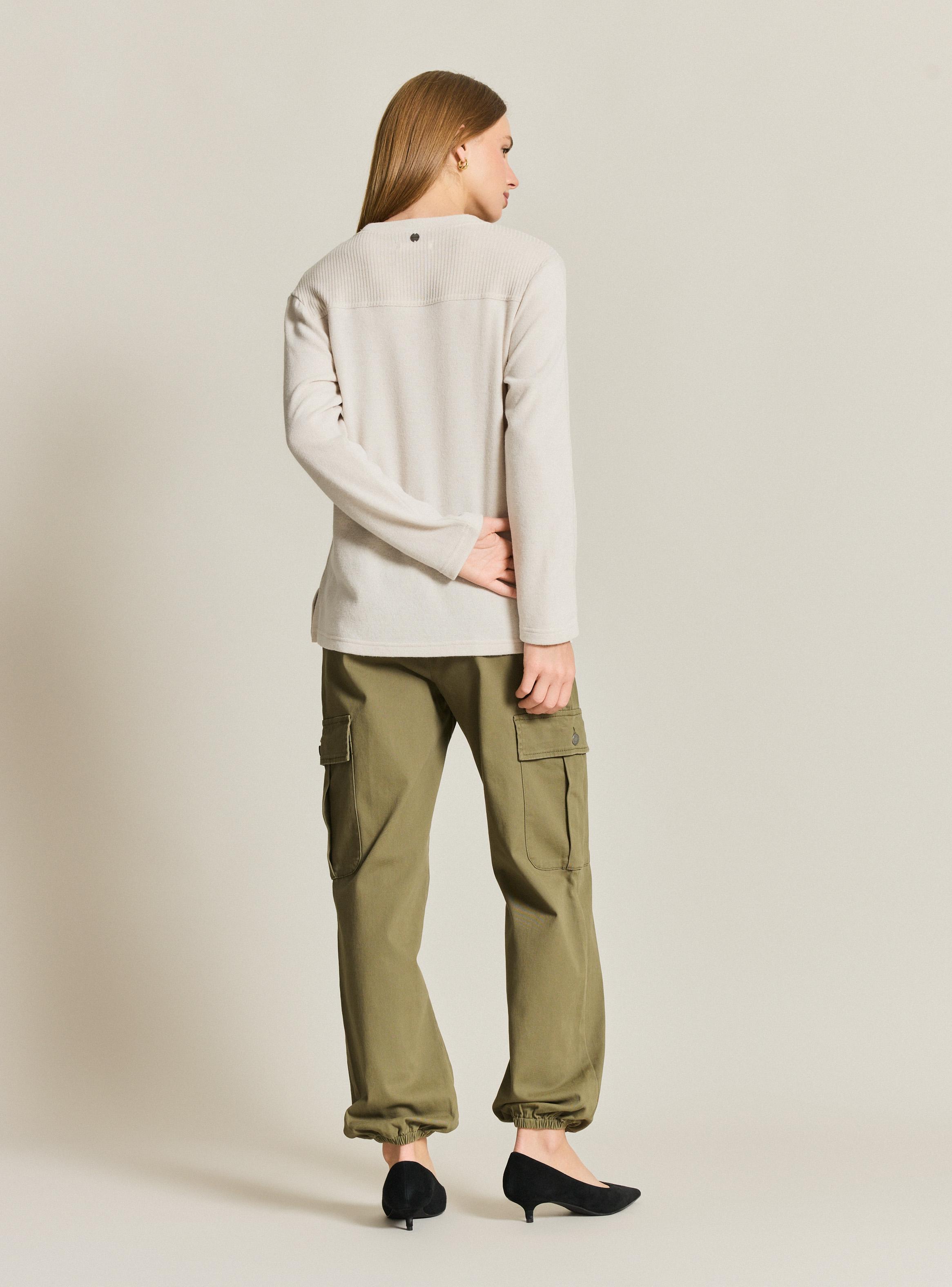 Sweater Cuello Redondo Manga Larga Sólido-5