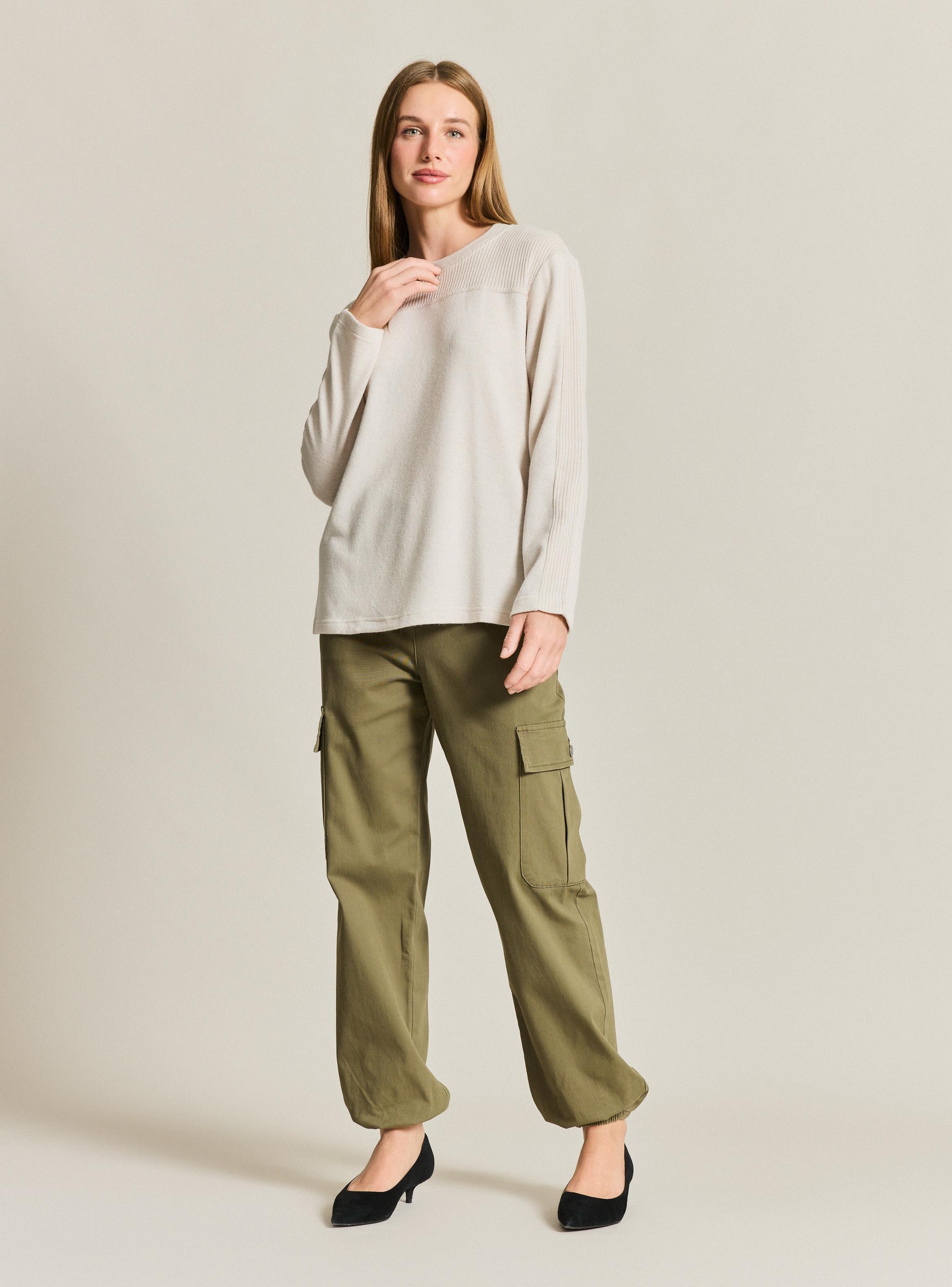 Sweater Cuello Redondo Manga Larga Sólido-4