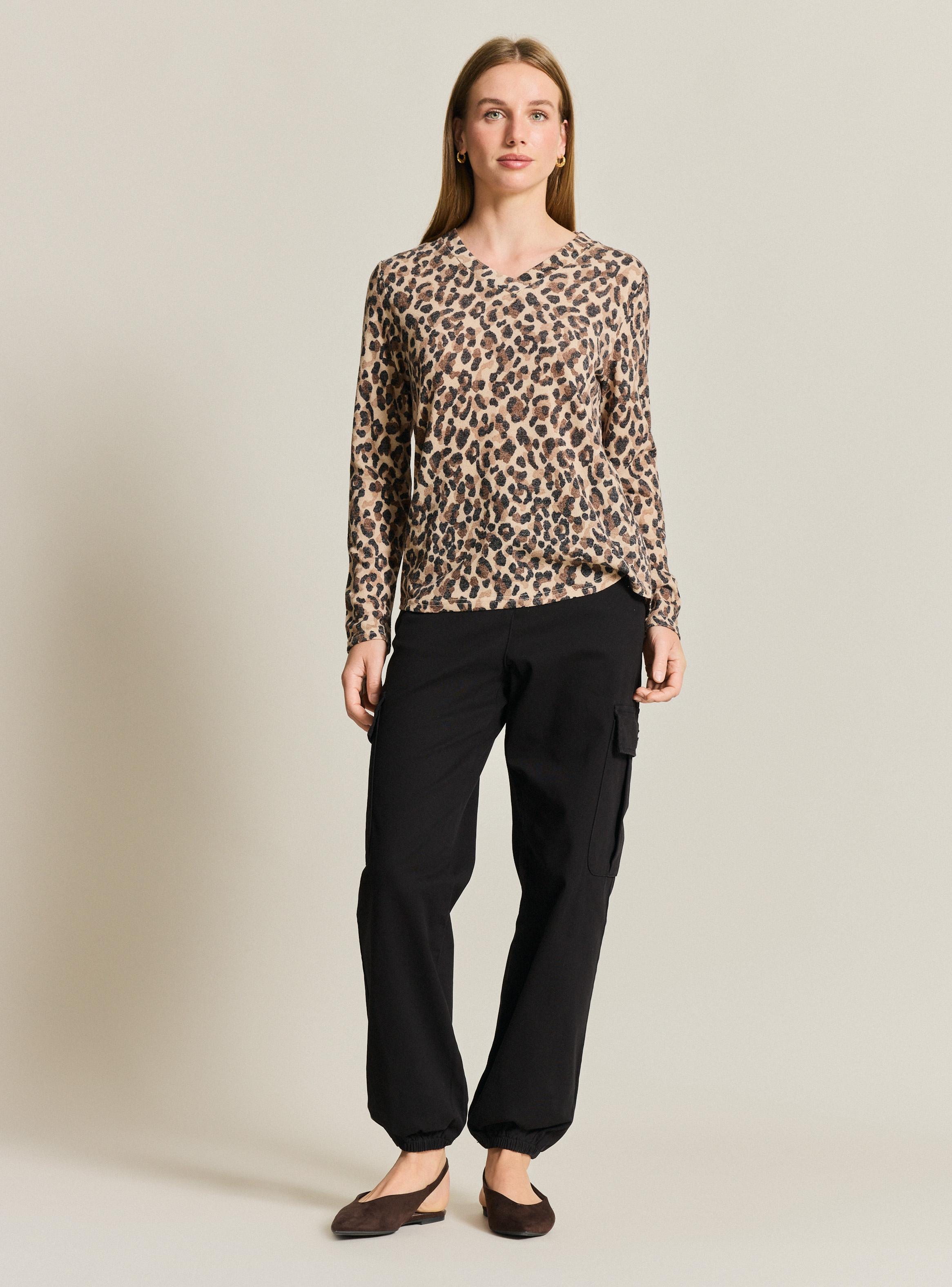 Sweater Cuello V Estampada-4