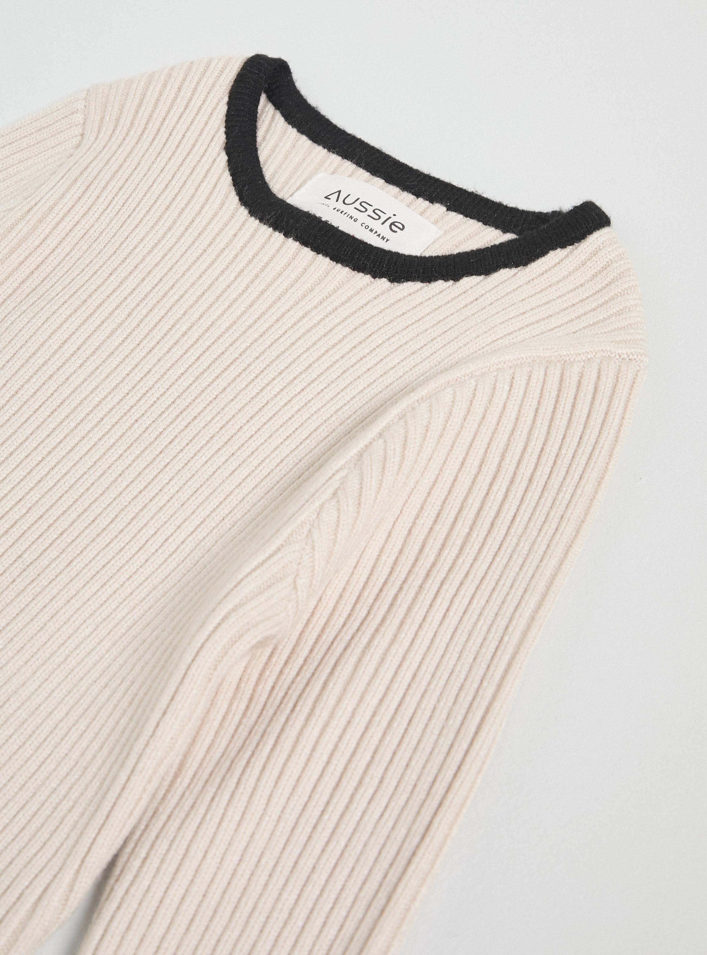 Polera Tejida con Detalles en Contraste-3