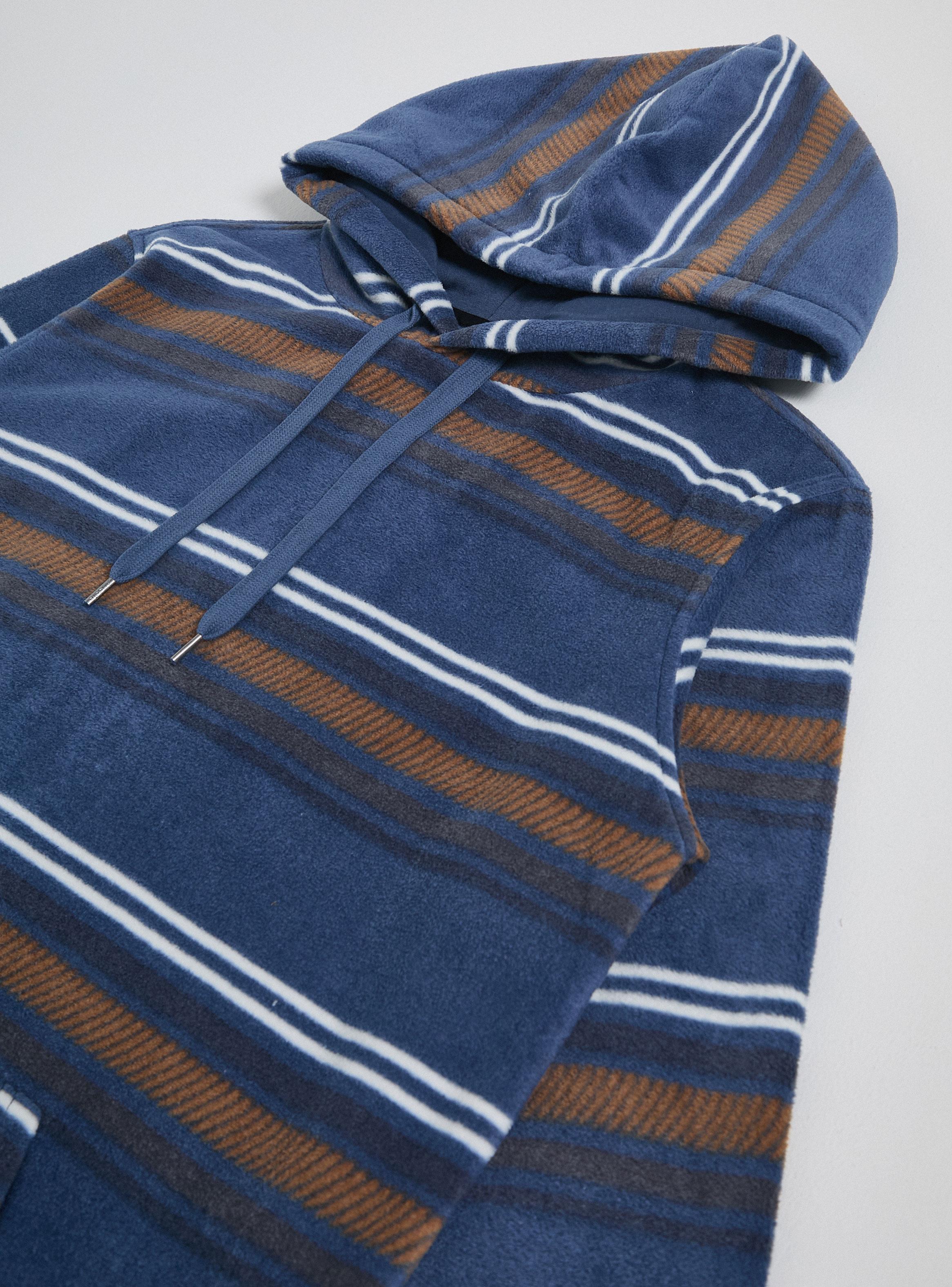 Polerón Polar Estampado Líneas-3