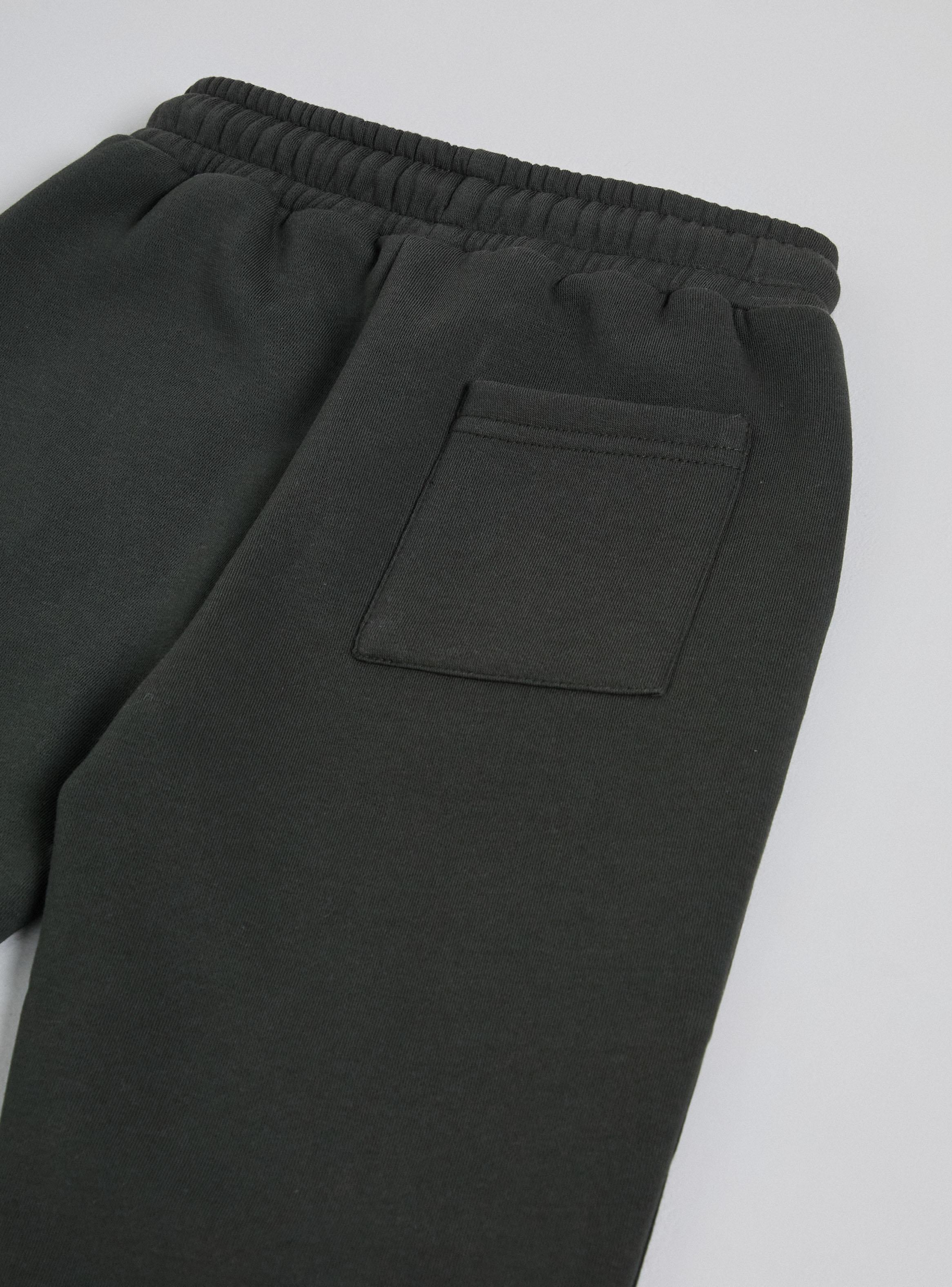 Pantalón Corte en Rodilla-2