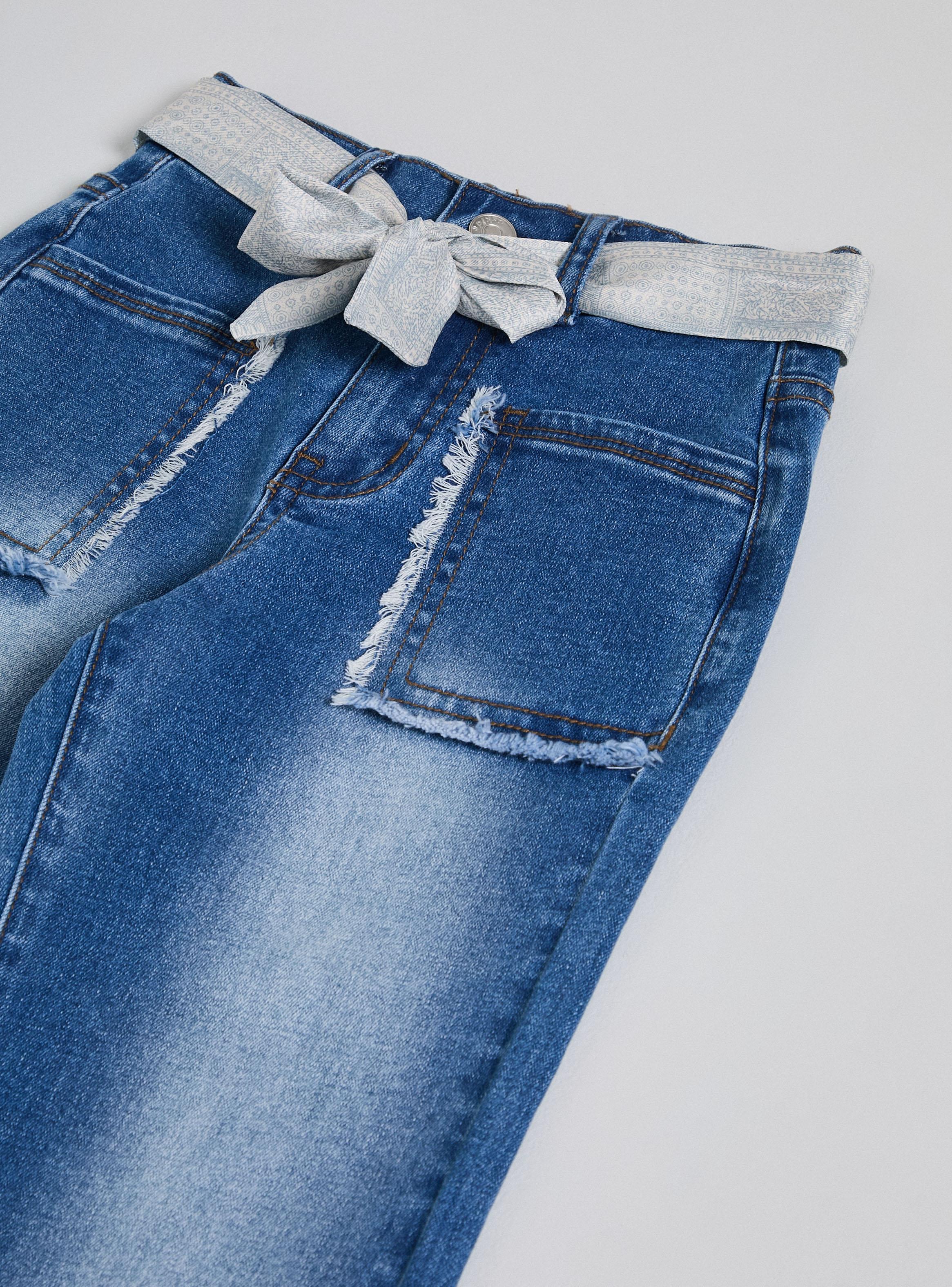 Jeans Flare Desflecado con Cinturón de Pañuelo-3