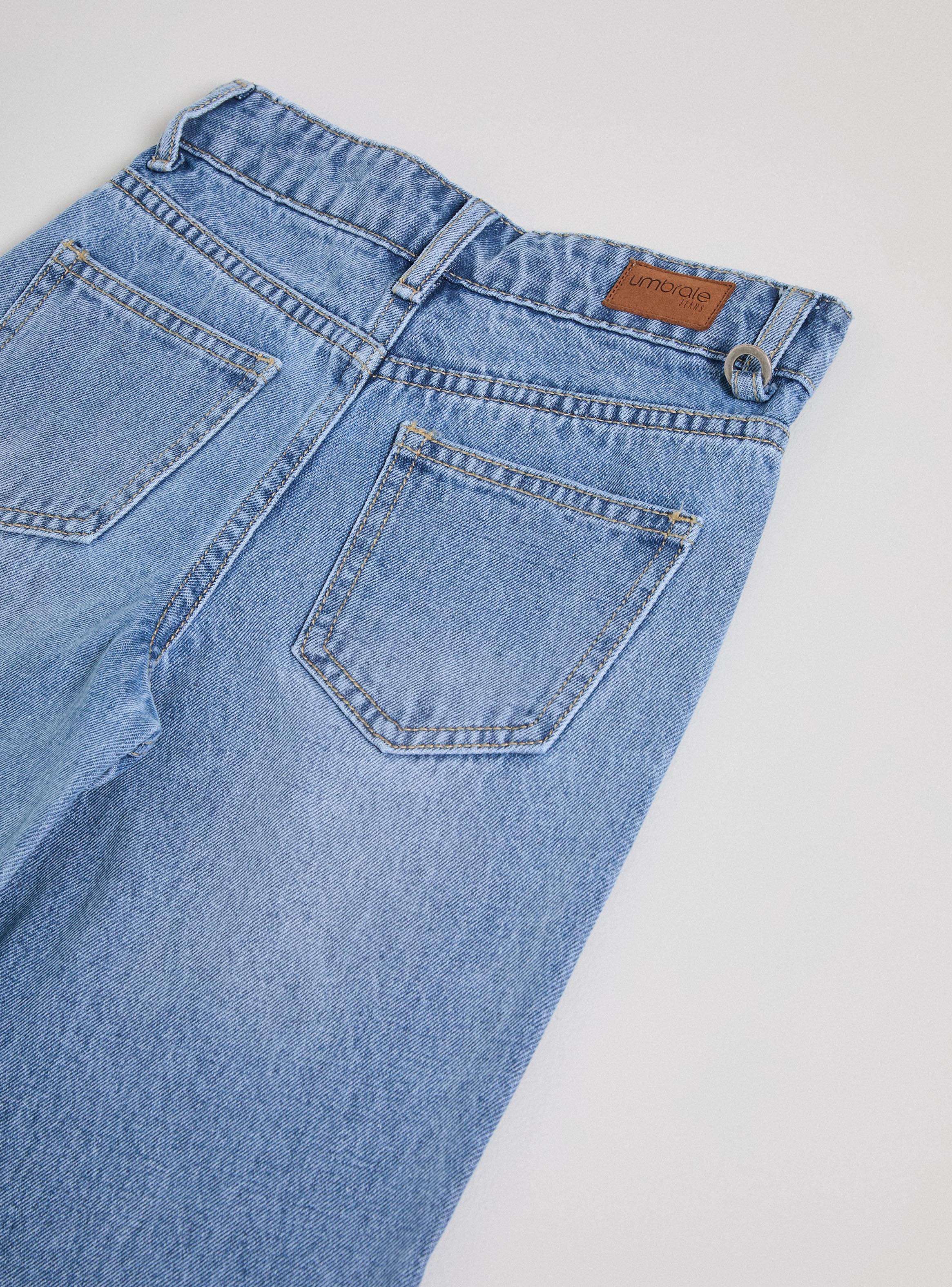 Jeans Wide Leg con Parches Desflecados de Flor-2