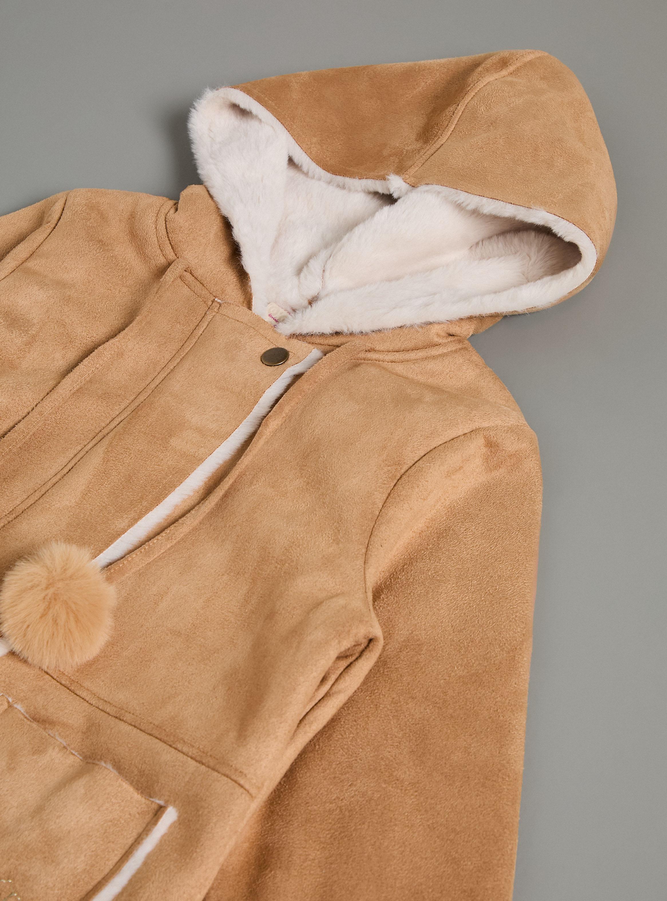 Abrigo Pompón Look Gamulán con Gorro-3