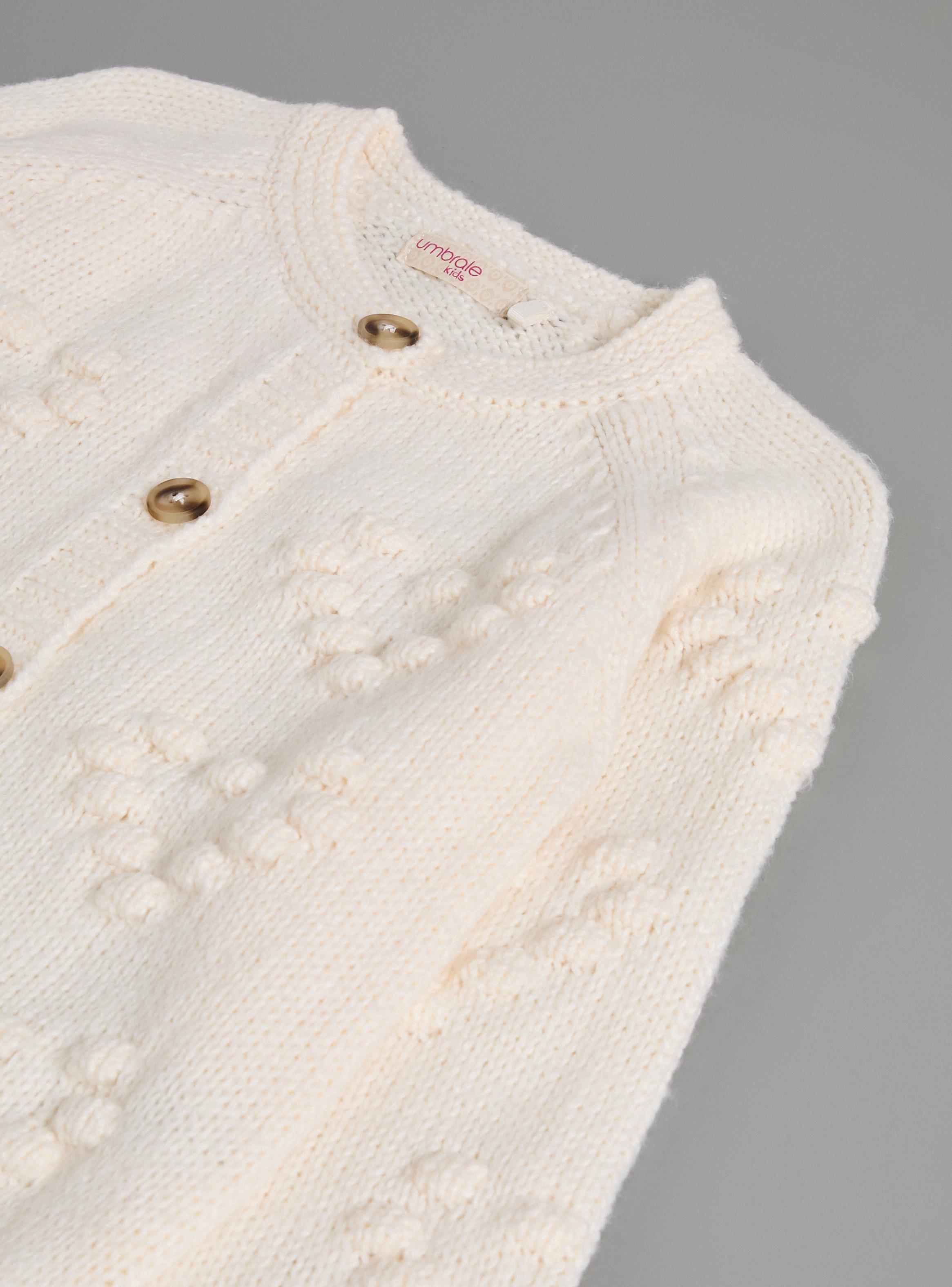 Chaleco con Corazones en Relieve-2