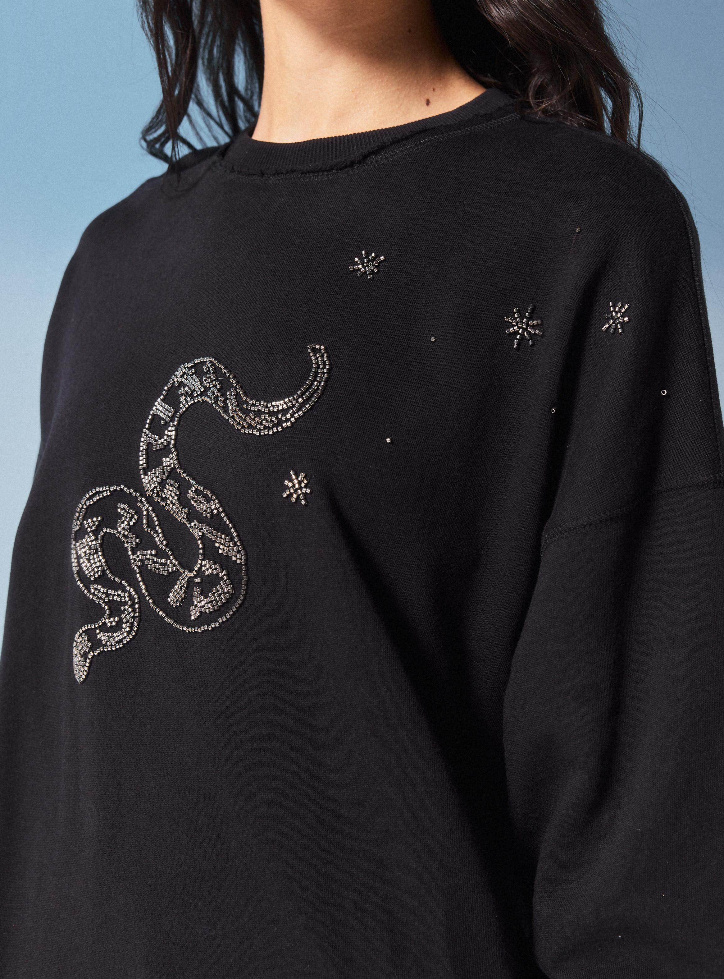 Polerón Bordado Color-3