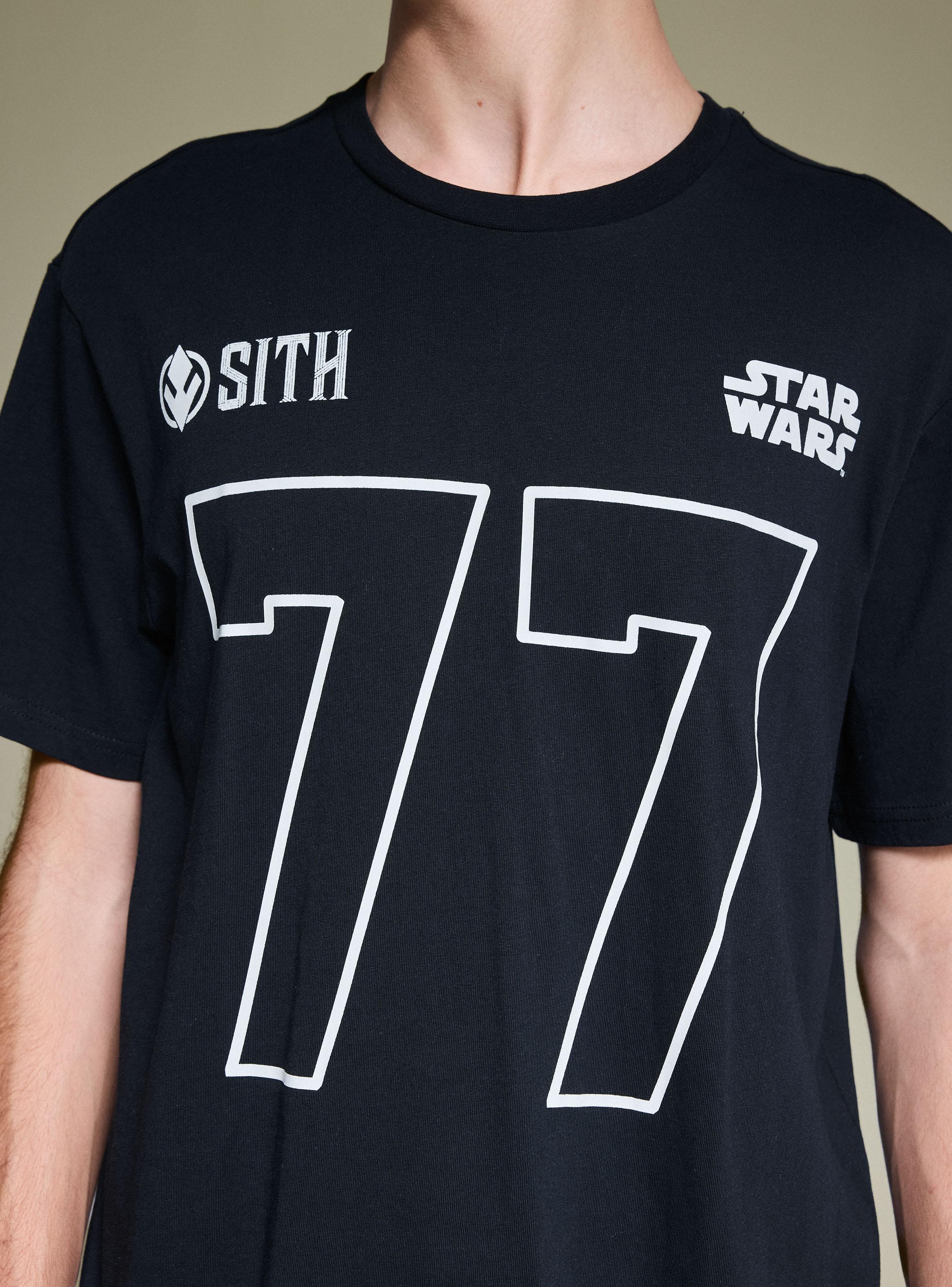 Polera Cuello V Estampado Star Wars-2