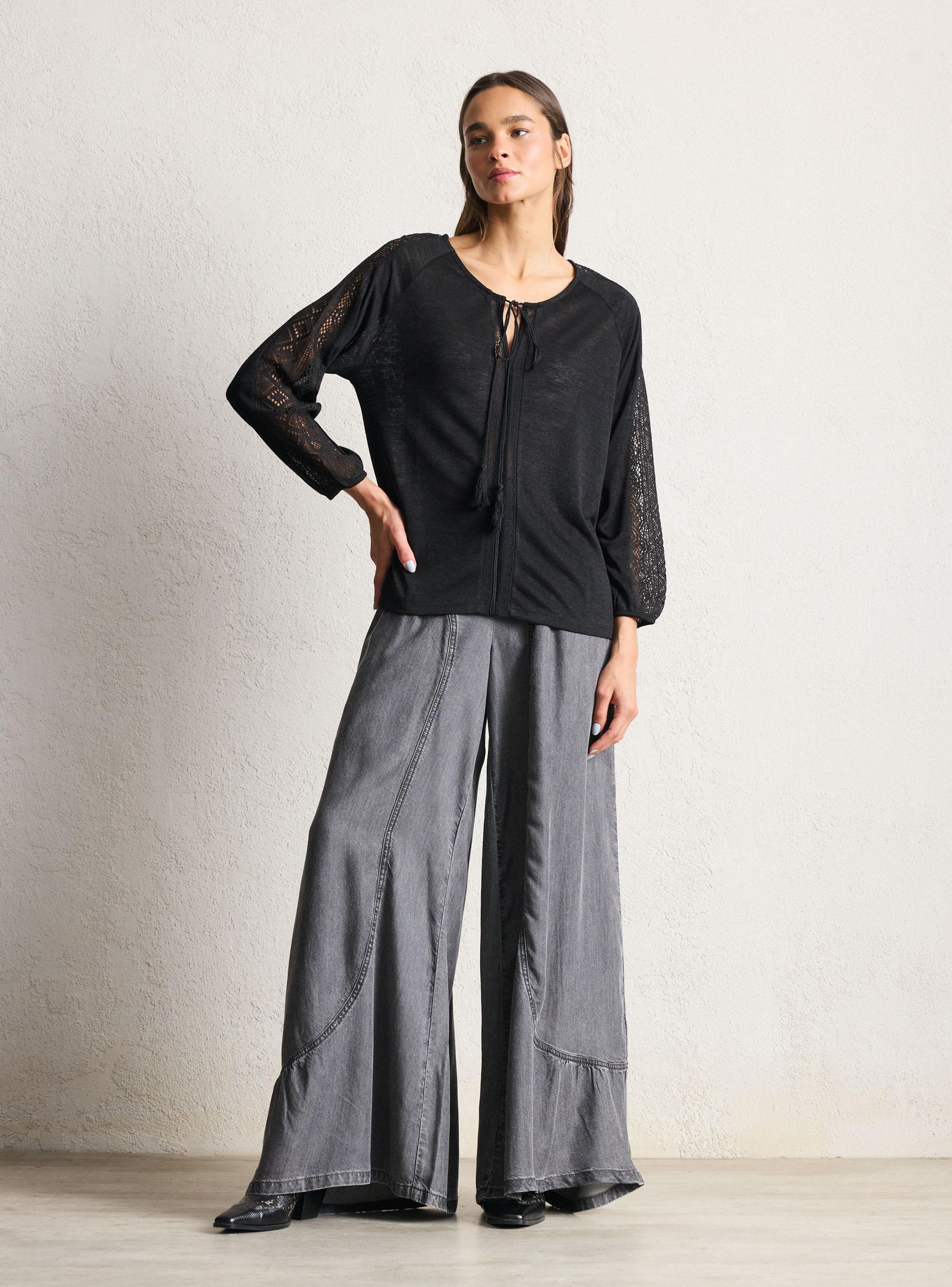 Polera con Aplicación de Macramé-4