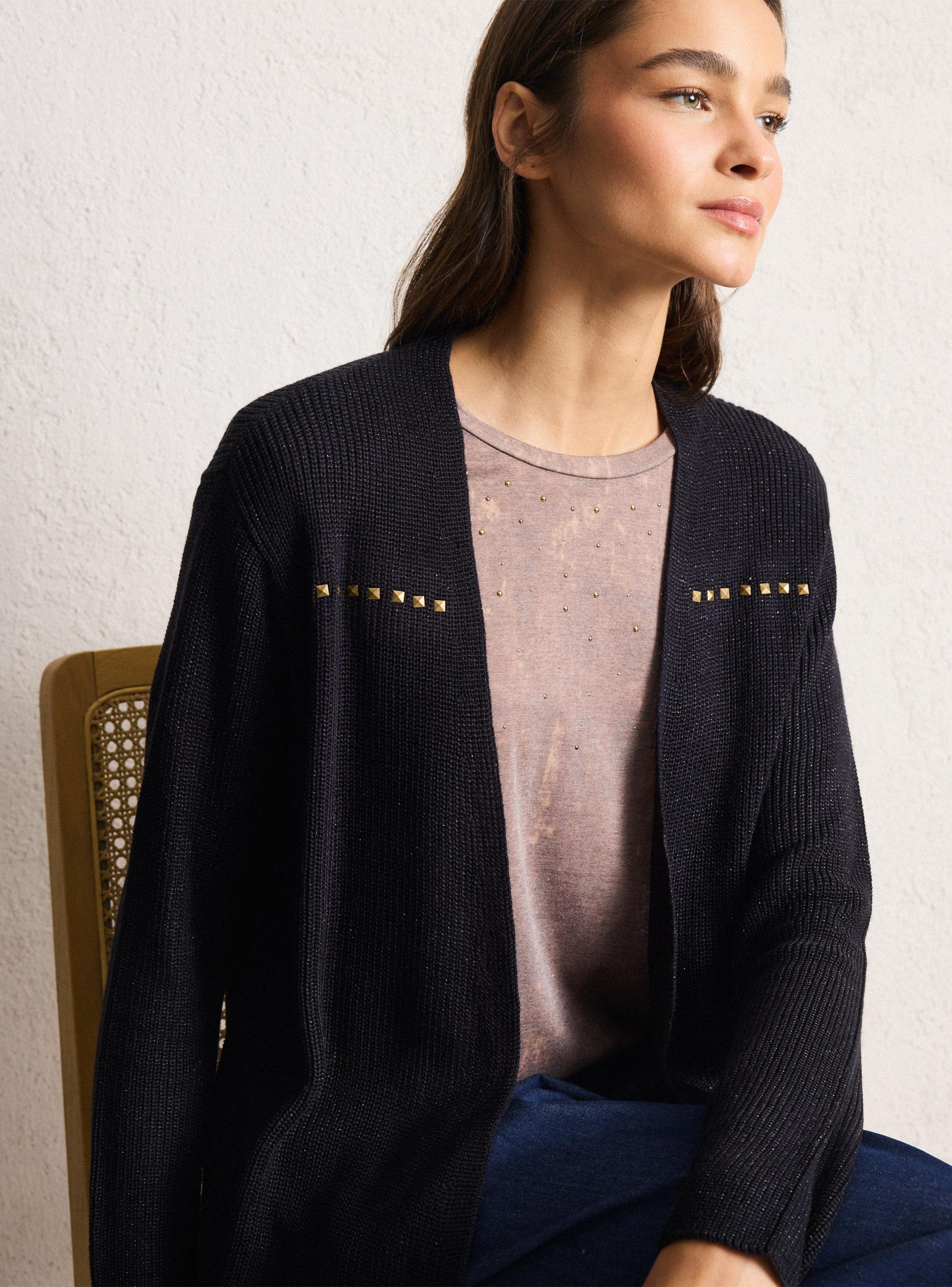 Chaleco Tipo Kimono con Lurex y Tachas-3