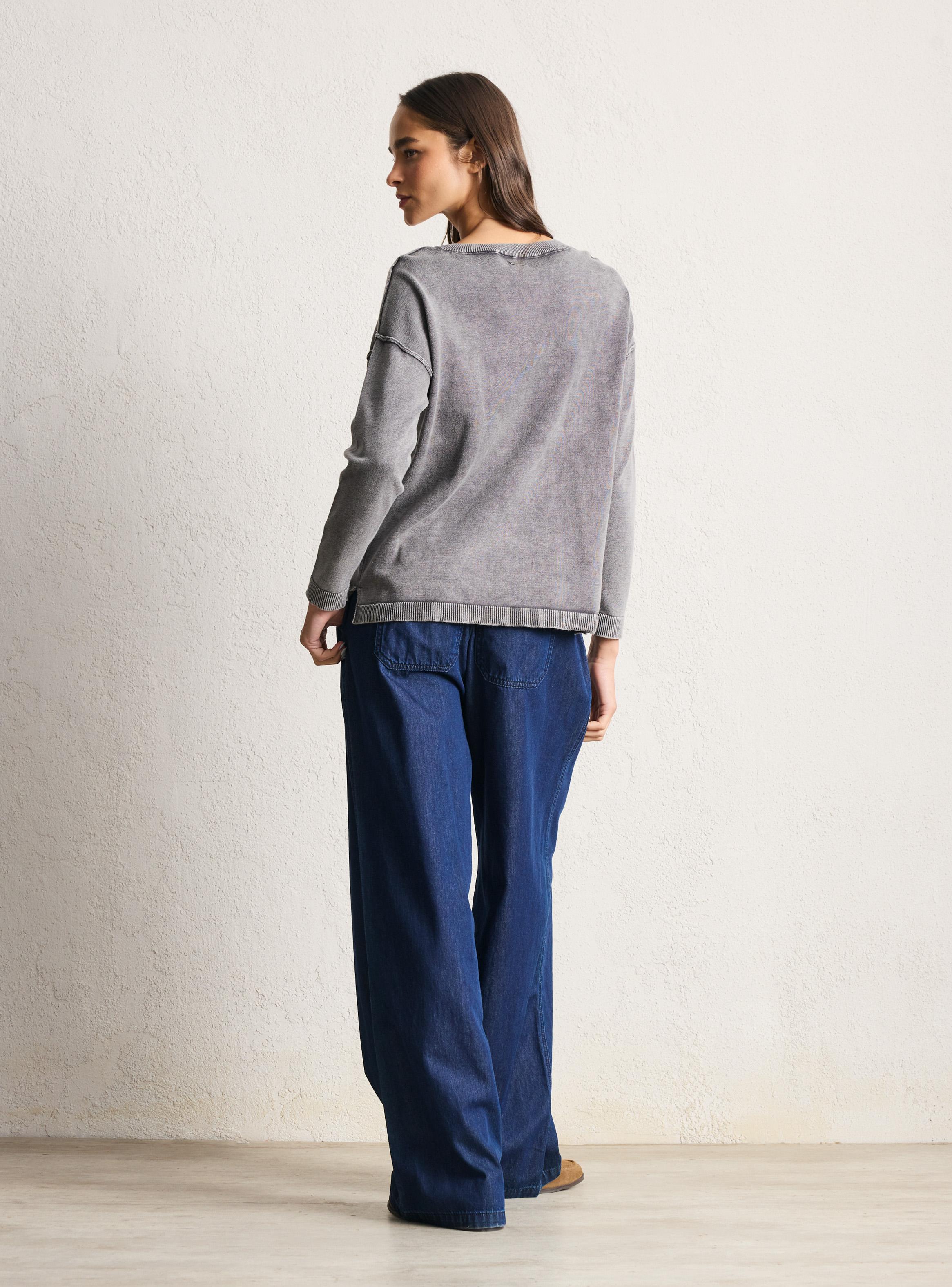 Sweater con Proceso de Lavado-5