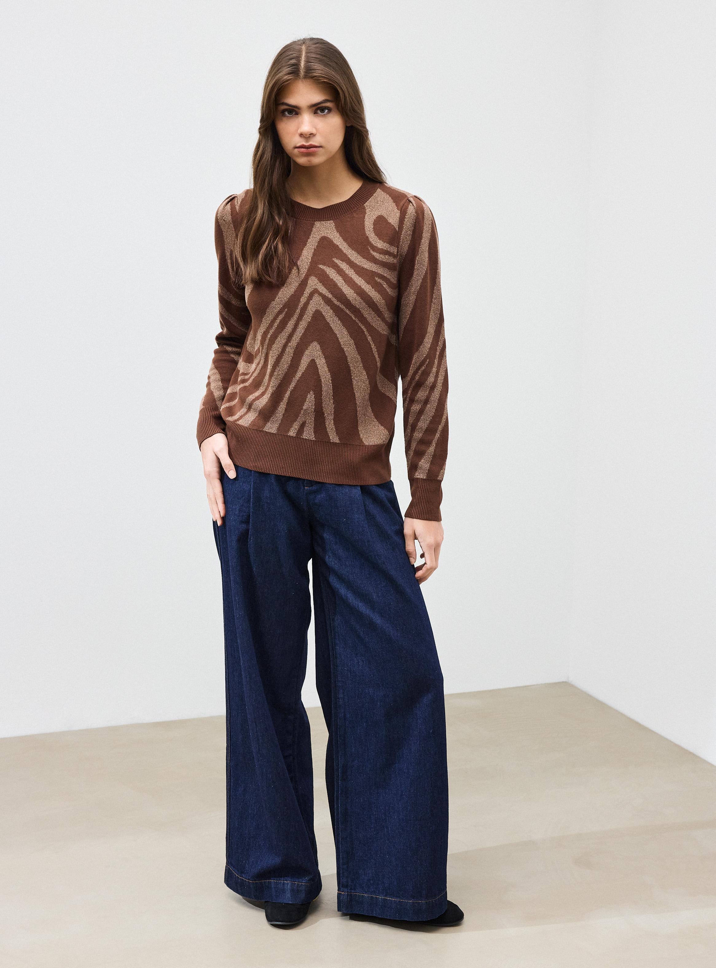 Sweater Diseño Jacquard Manga Abullonada con Hilo Metalizado-4