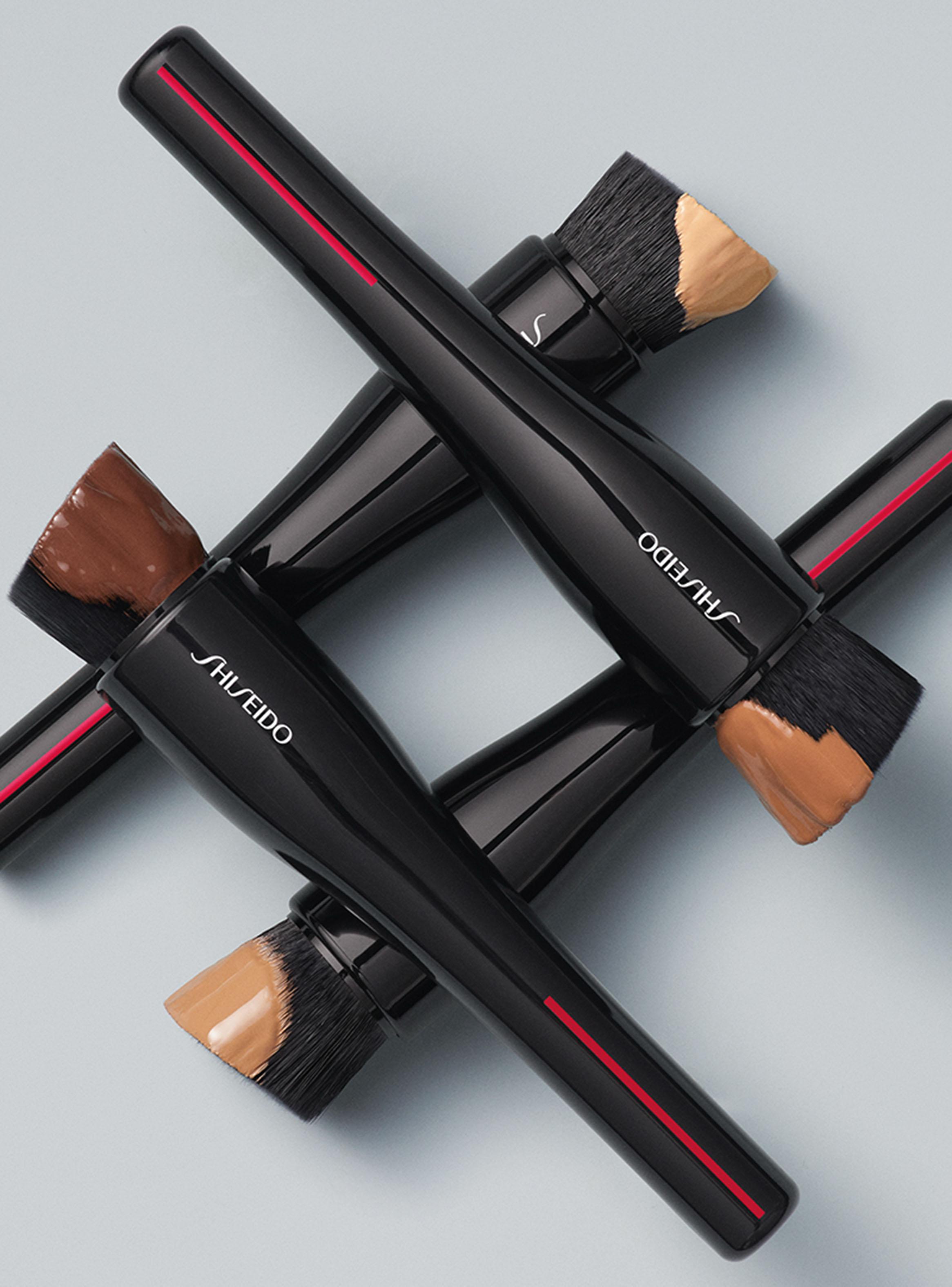 Make Up Hasu Fude Foundation Brush-2