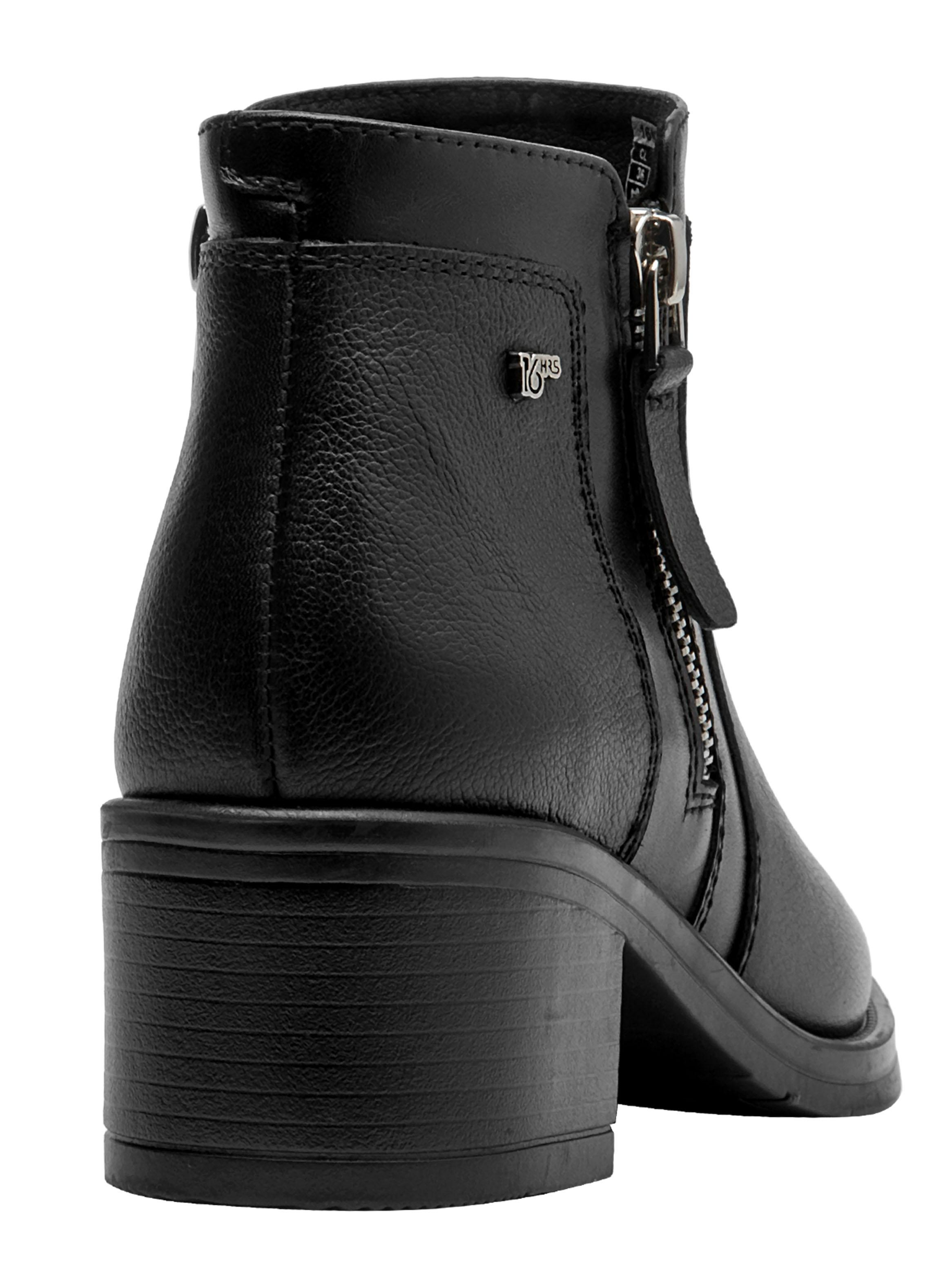 Botín Cuero Cierre al Costado Taco Cuadrado Mujer-4