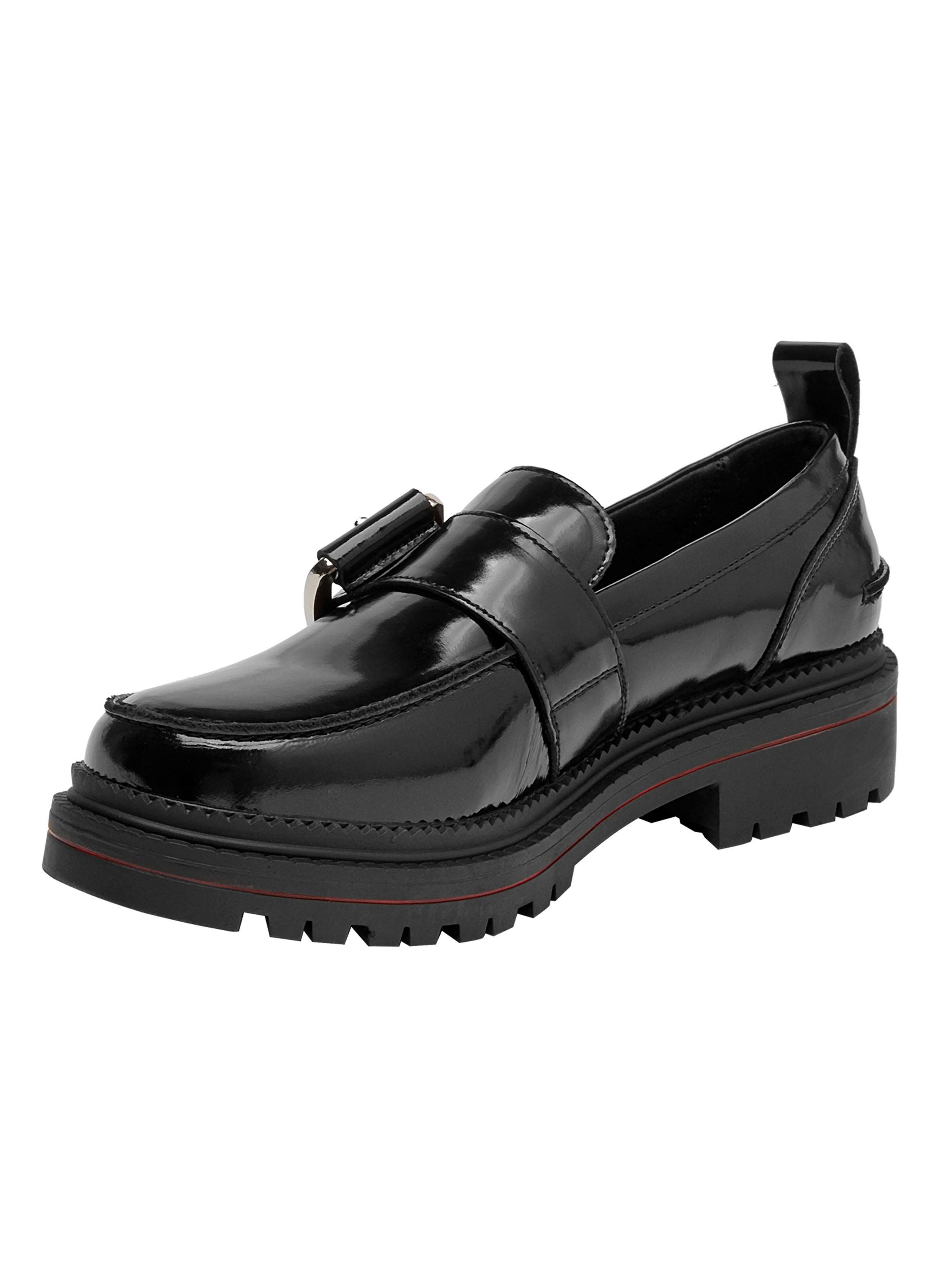 Mocasín Charol con Hebilla Mujer-3