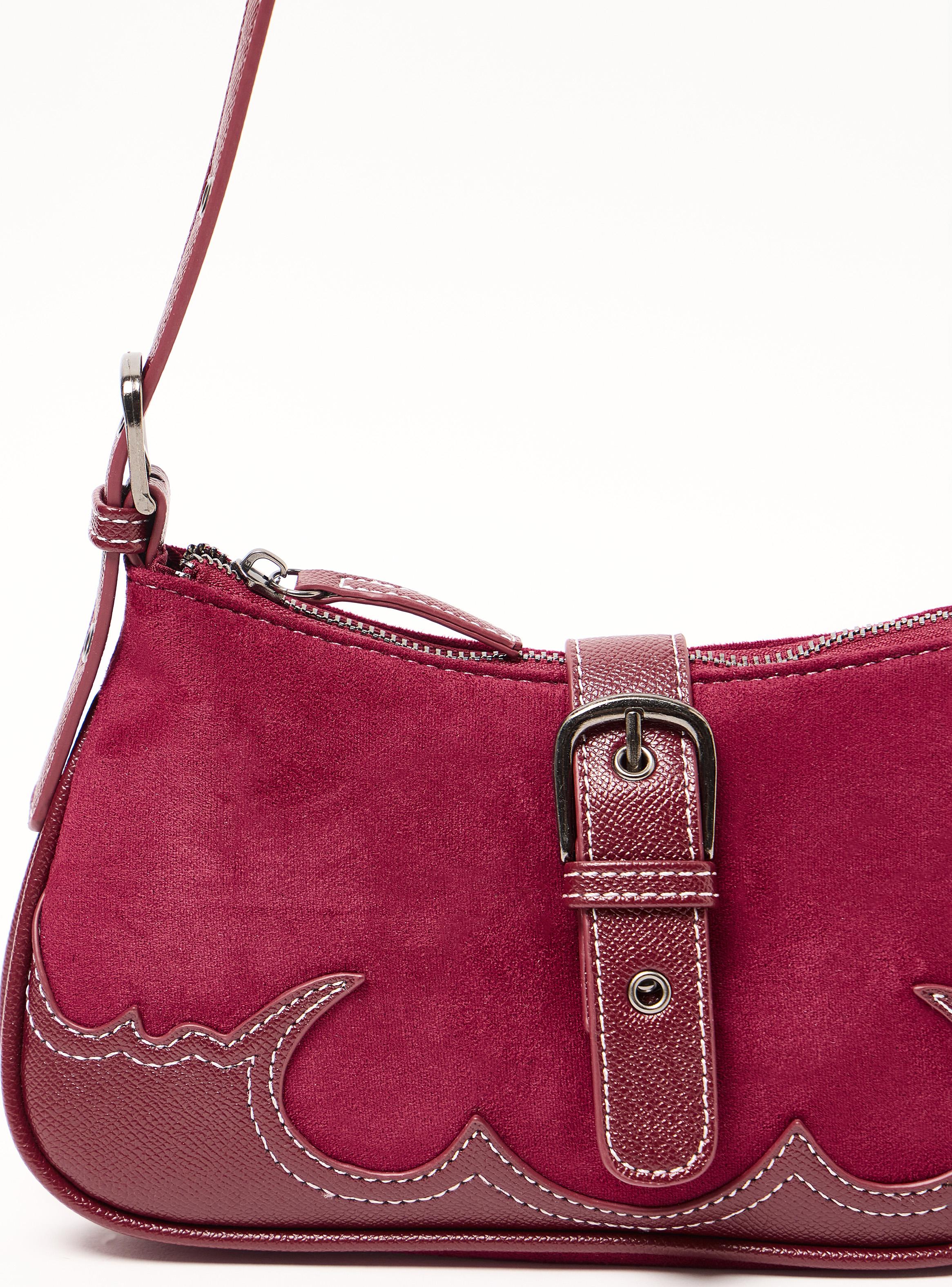 Cartera Diseño en Base y Hebilla Metálica-6