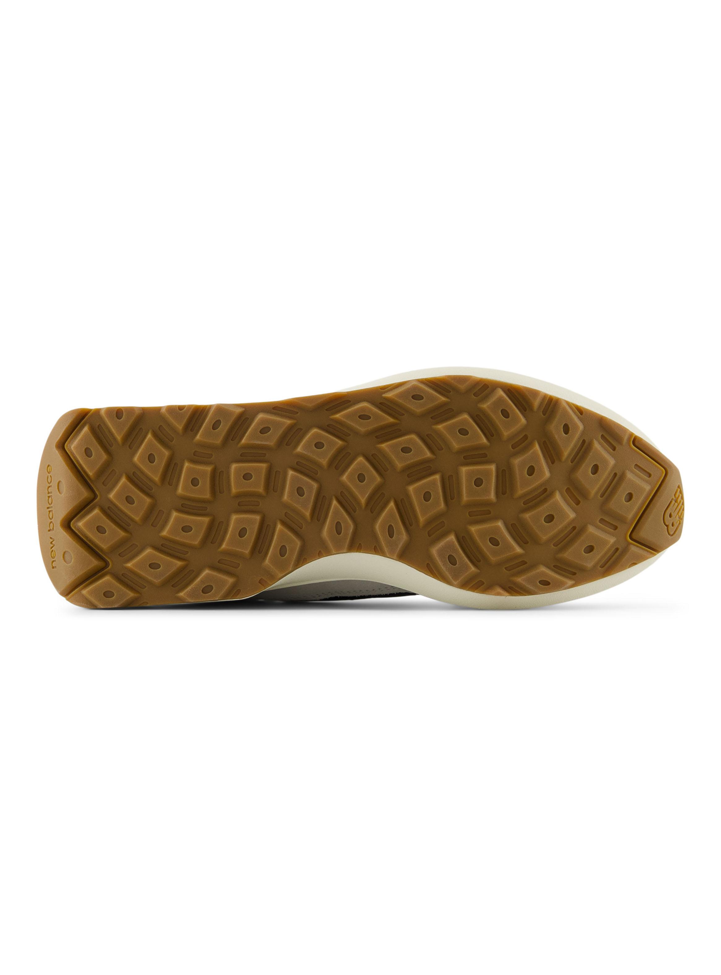 Zapatilla Urbana Logo 370 Mujer-3