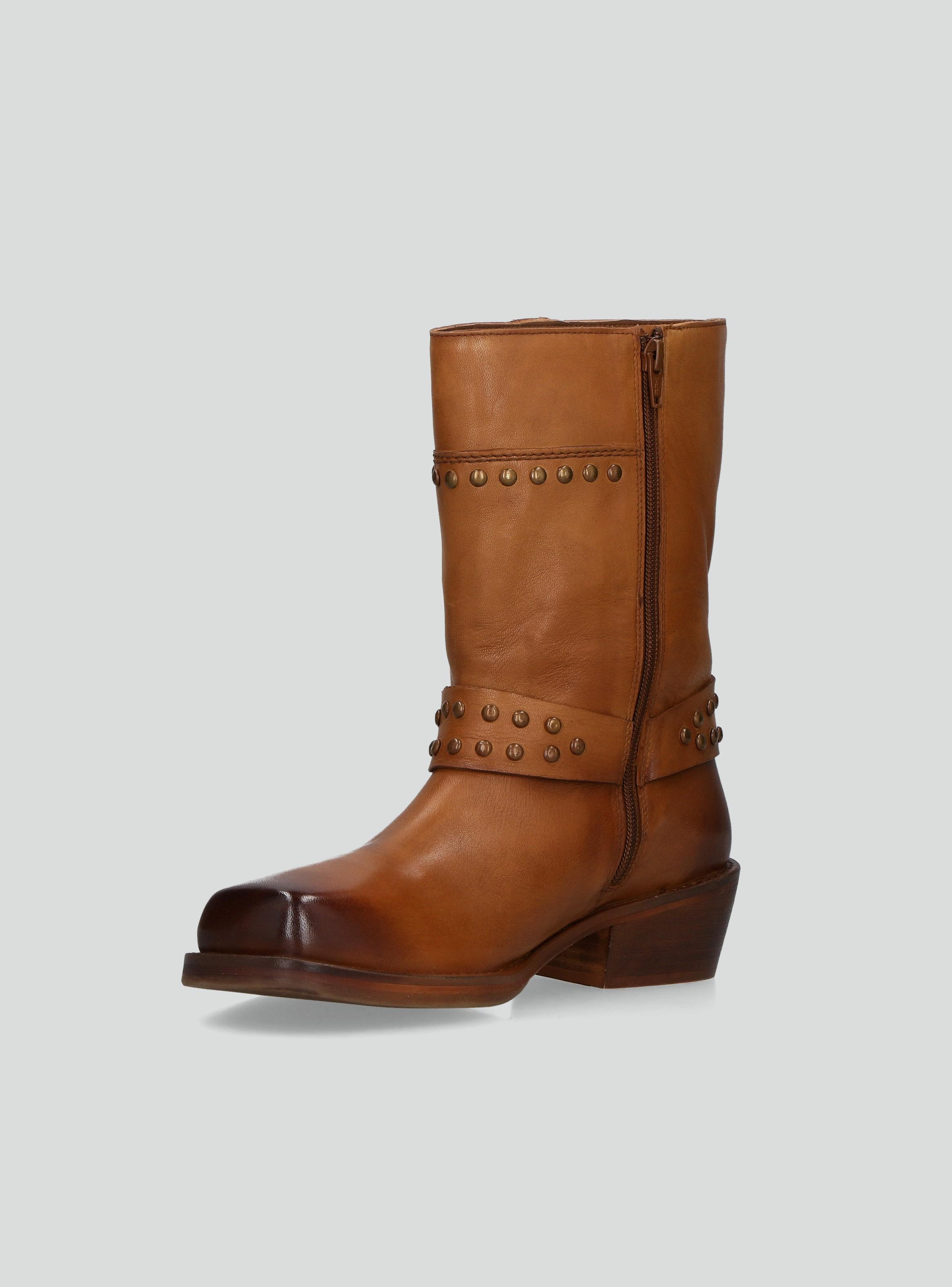 Bota Biker de Cuero con Detalle Tachas Mujer-2