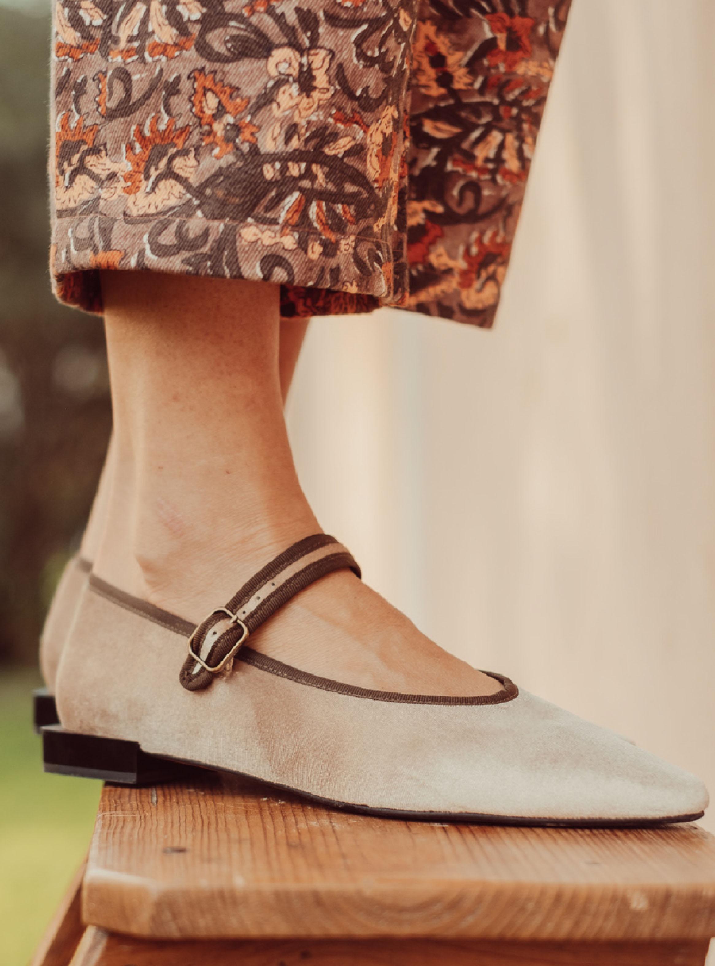 Ballerina Taco Bajo Jane Mujer-2