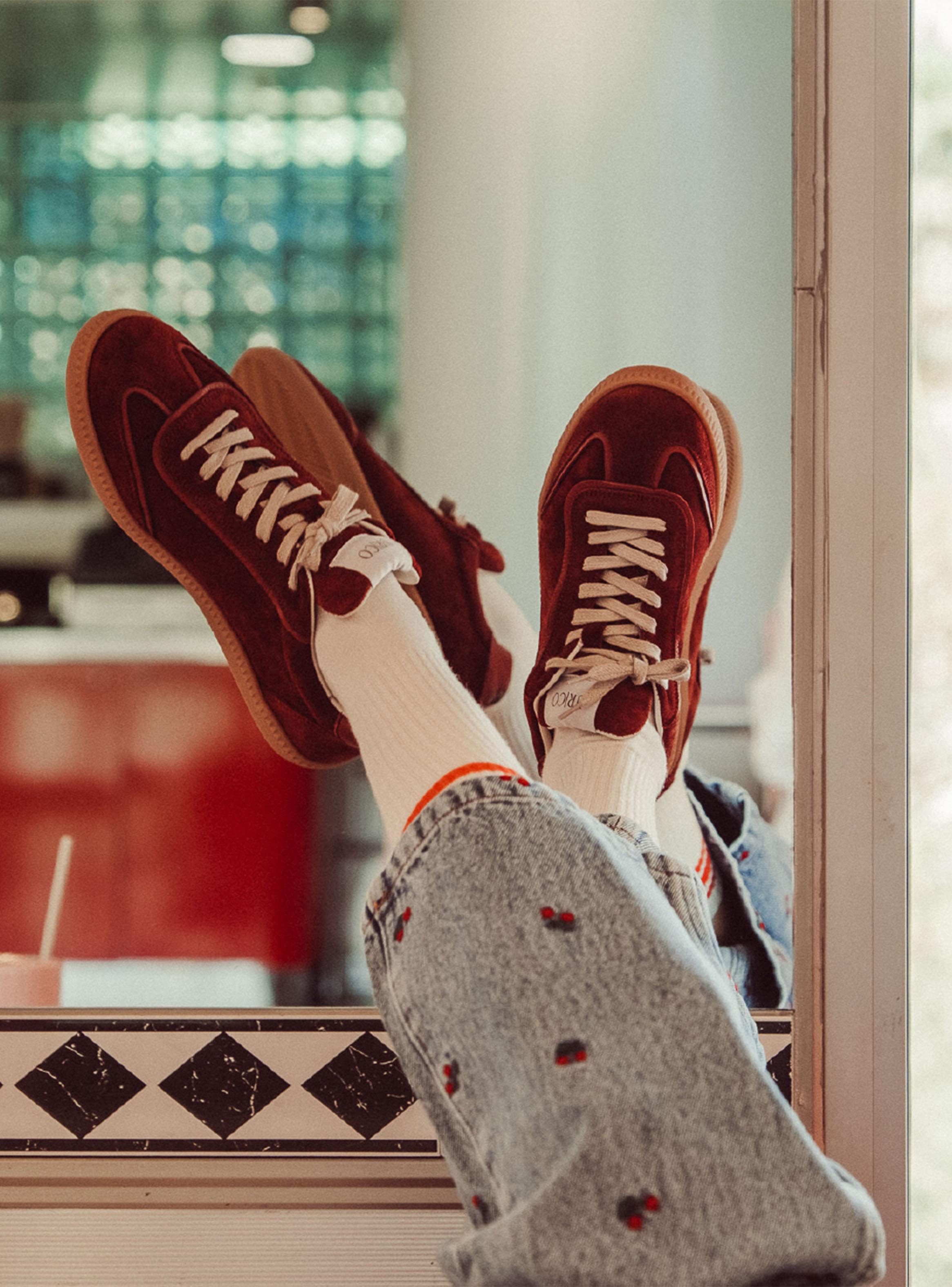 Zapatilla Urbana Groove Cuero Mujer-2