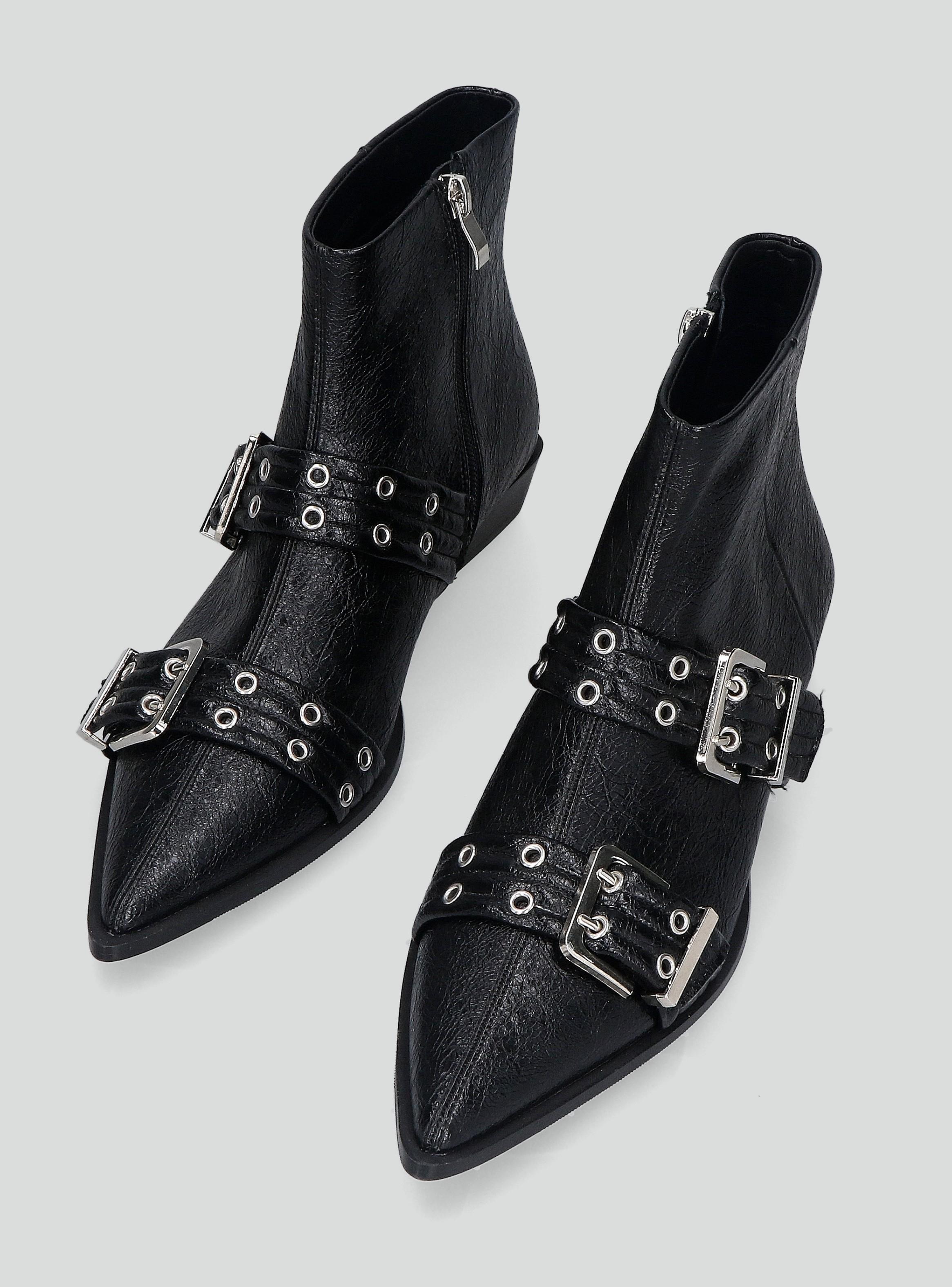 Botín Bajo Hebillas Mujer-3